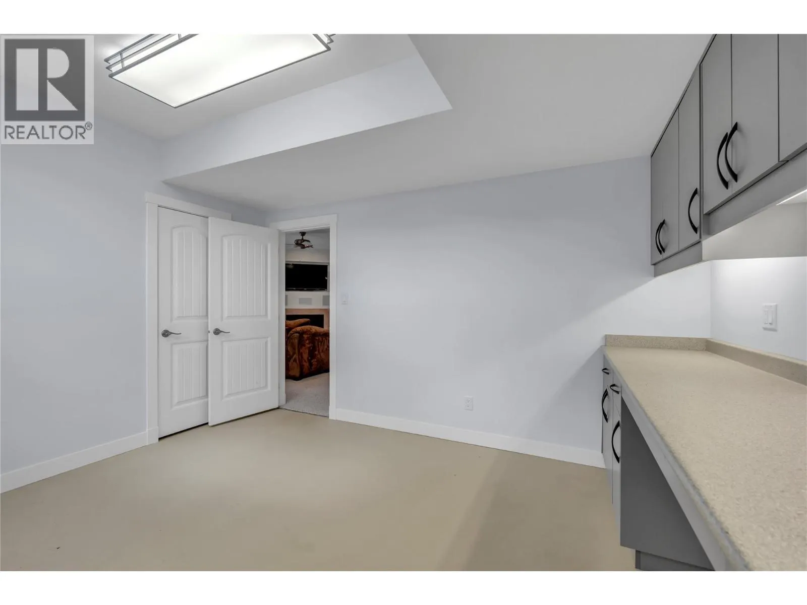 6991 Pinot Place