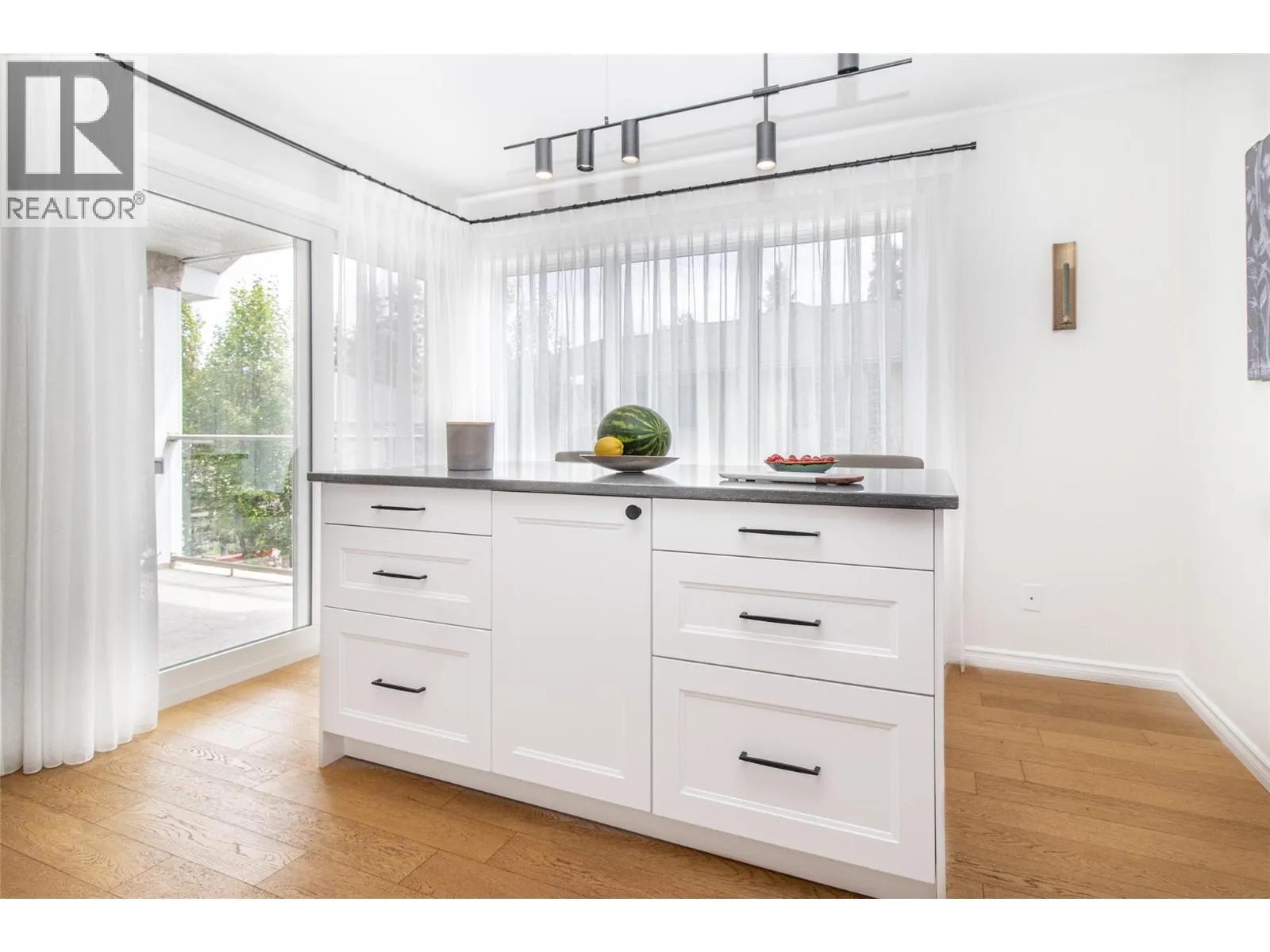 621 Cassiar Road