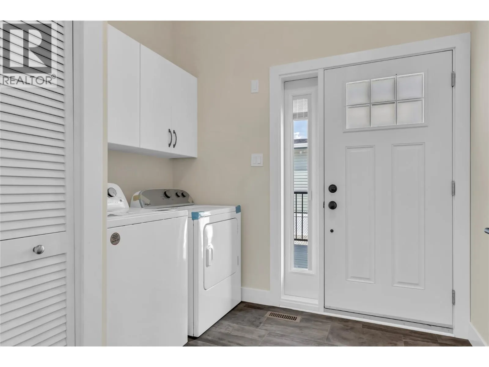 1118 Middle Bench Road Unit# 10