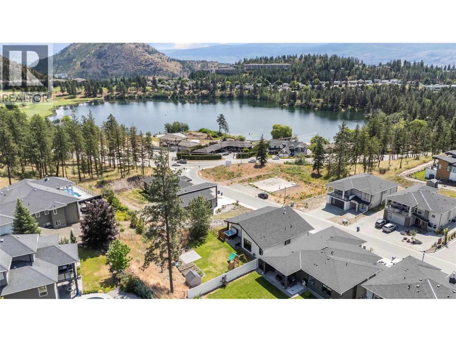 2846 Canyon Crest Drive