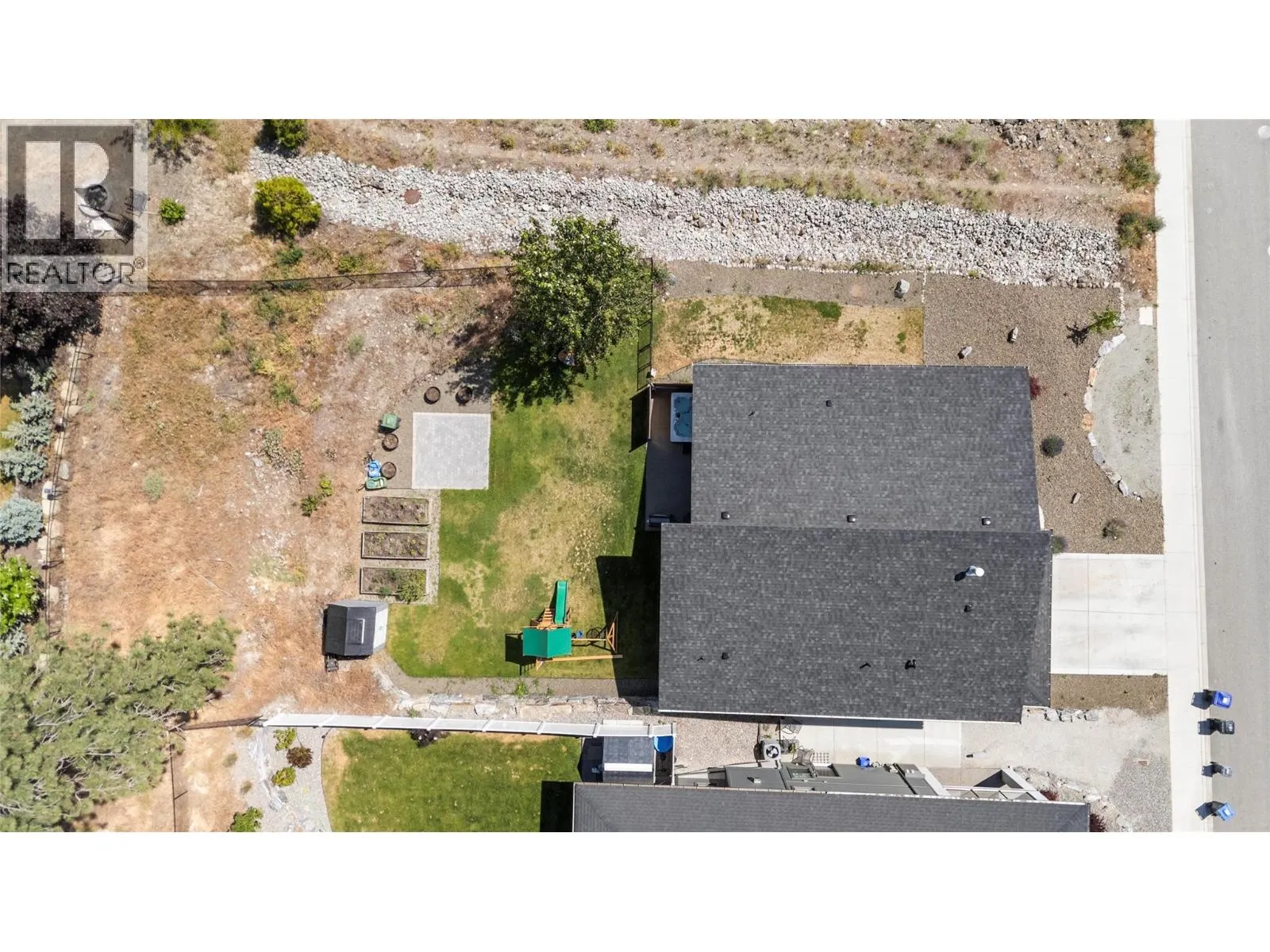 2846 Canyon Crest Drive