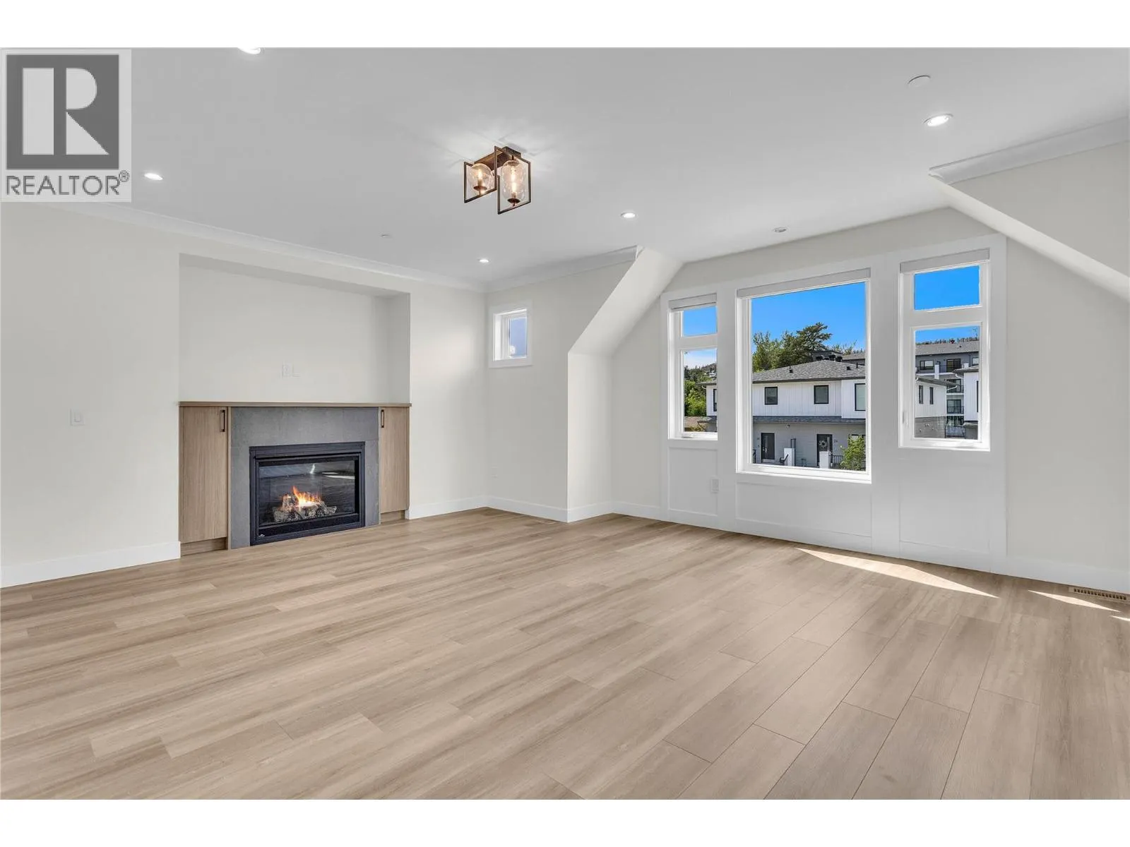 19950 McCarthy Road Unit# 25