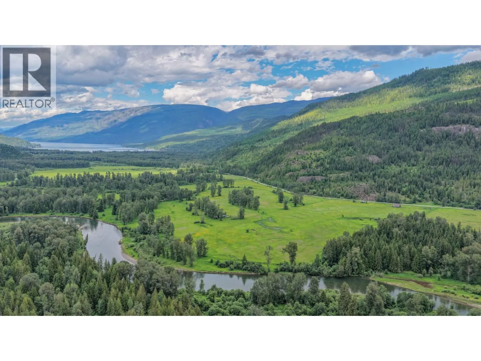2996 Lumby Mabel Lake Road