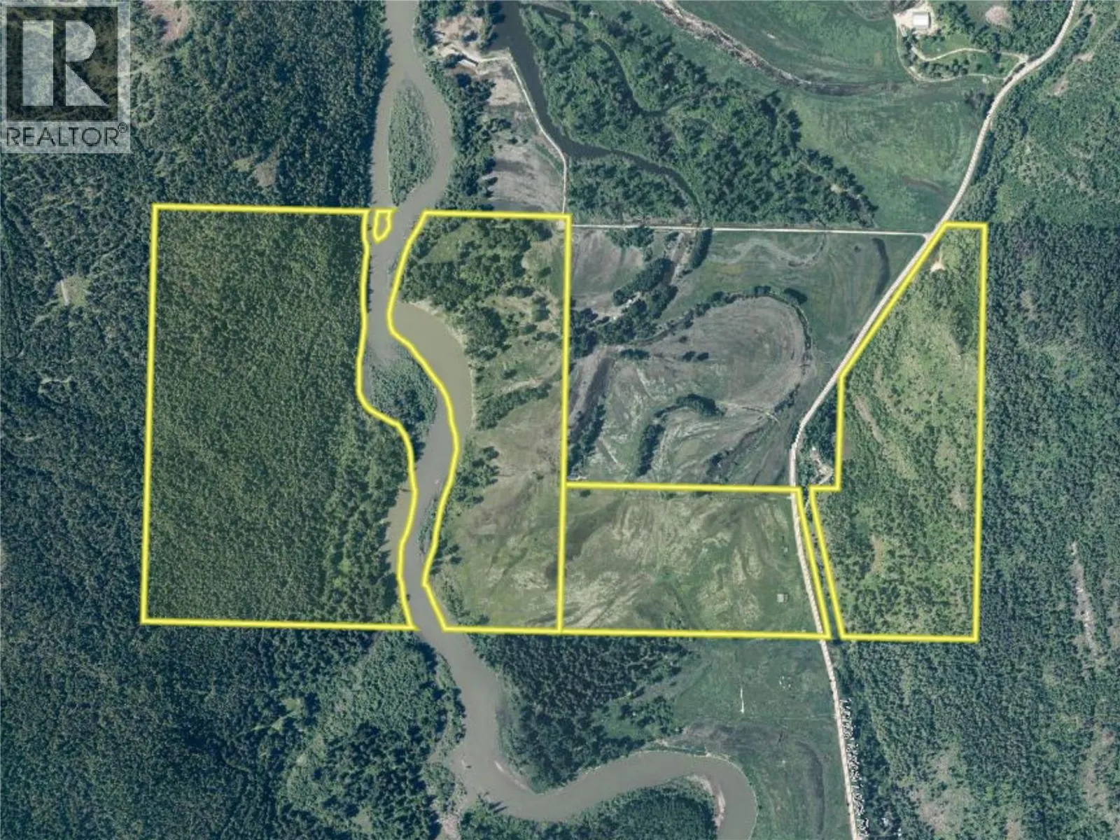 2996 Lumby Mabel Lake Road