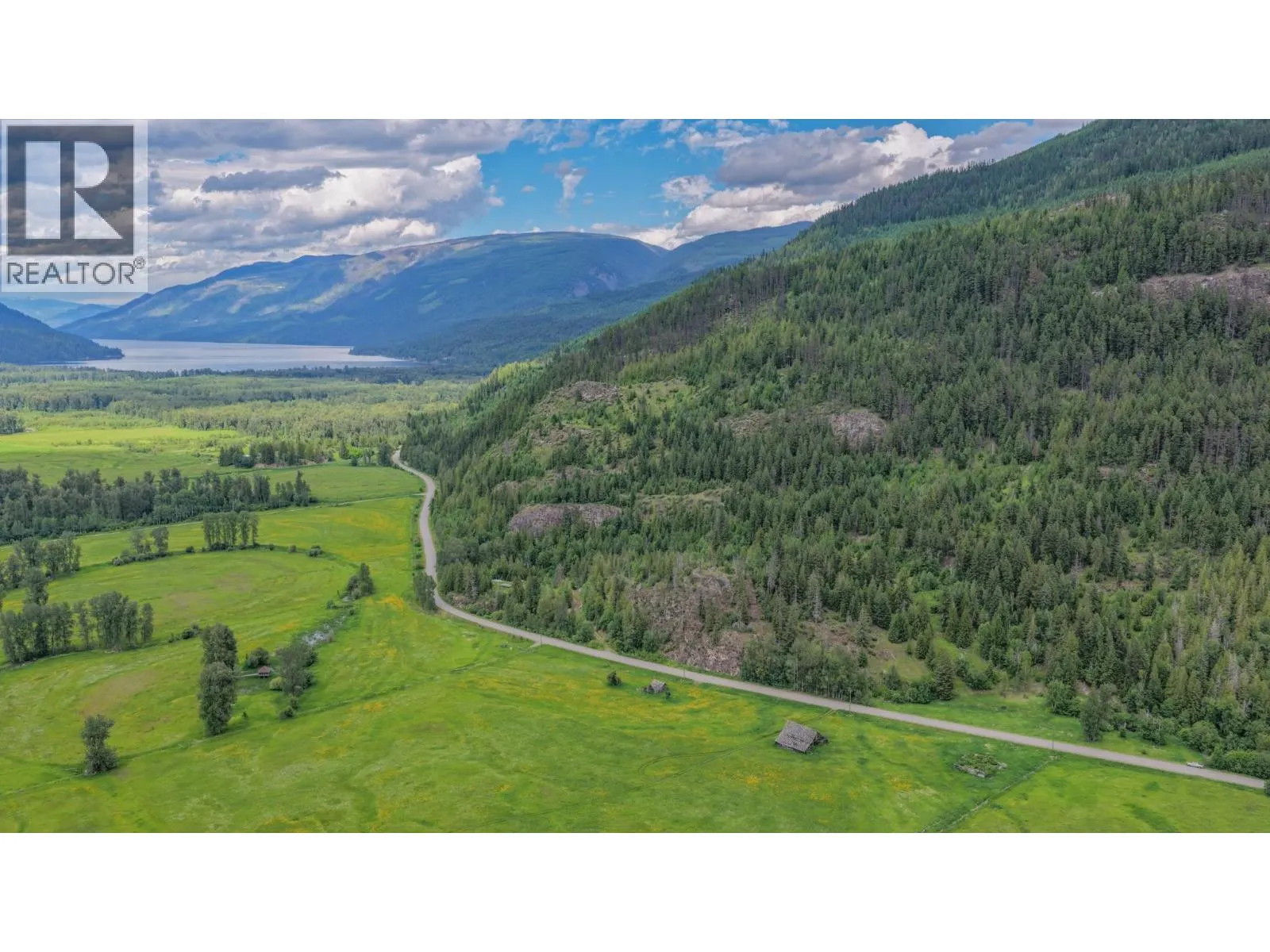 2996 Lumby Mabel Lake Road