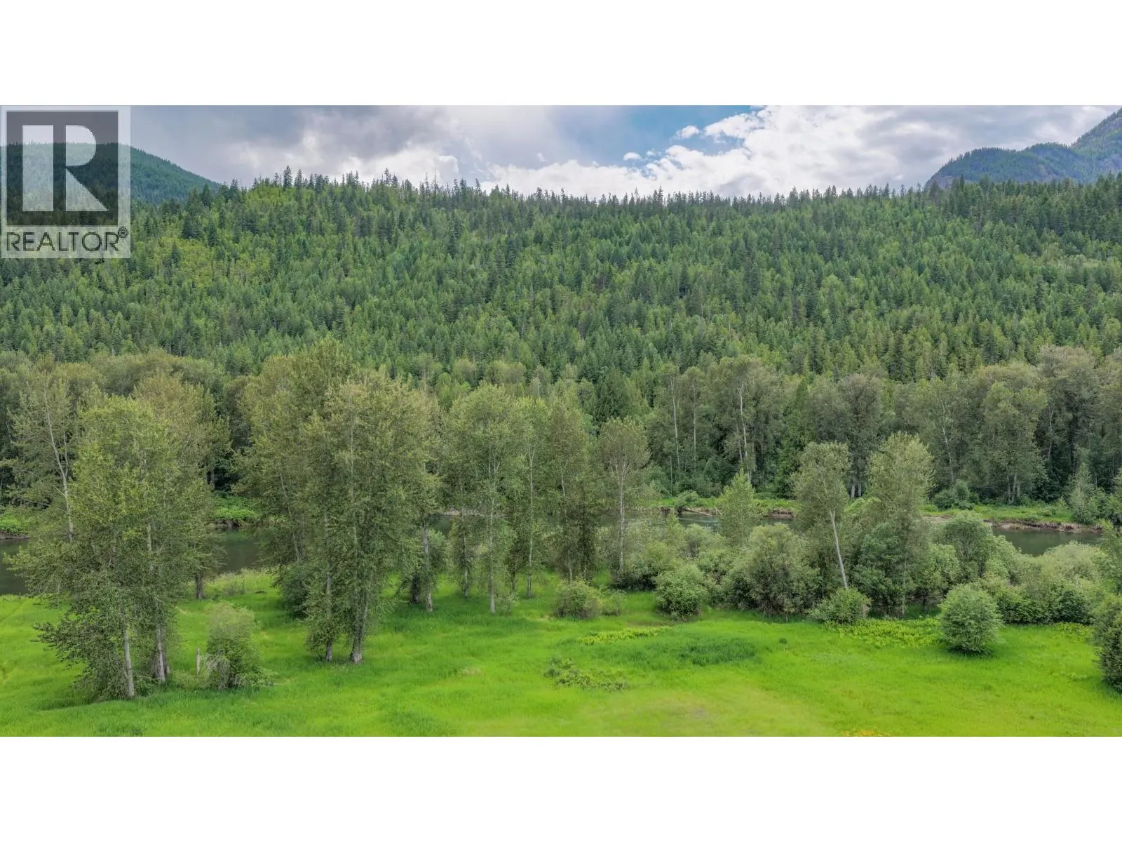 2996 Lumby Mabel Lake Road