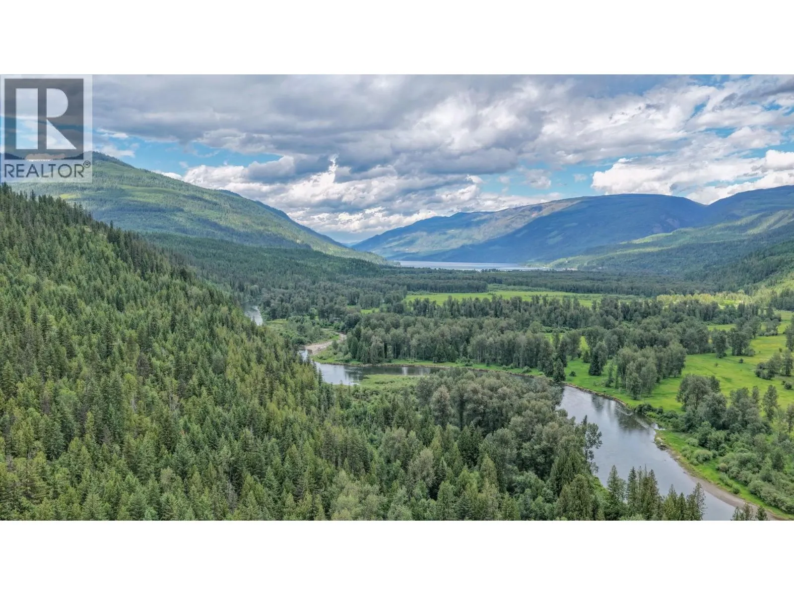 2996 Lumby Mabel Lake Road