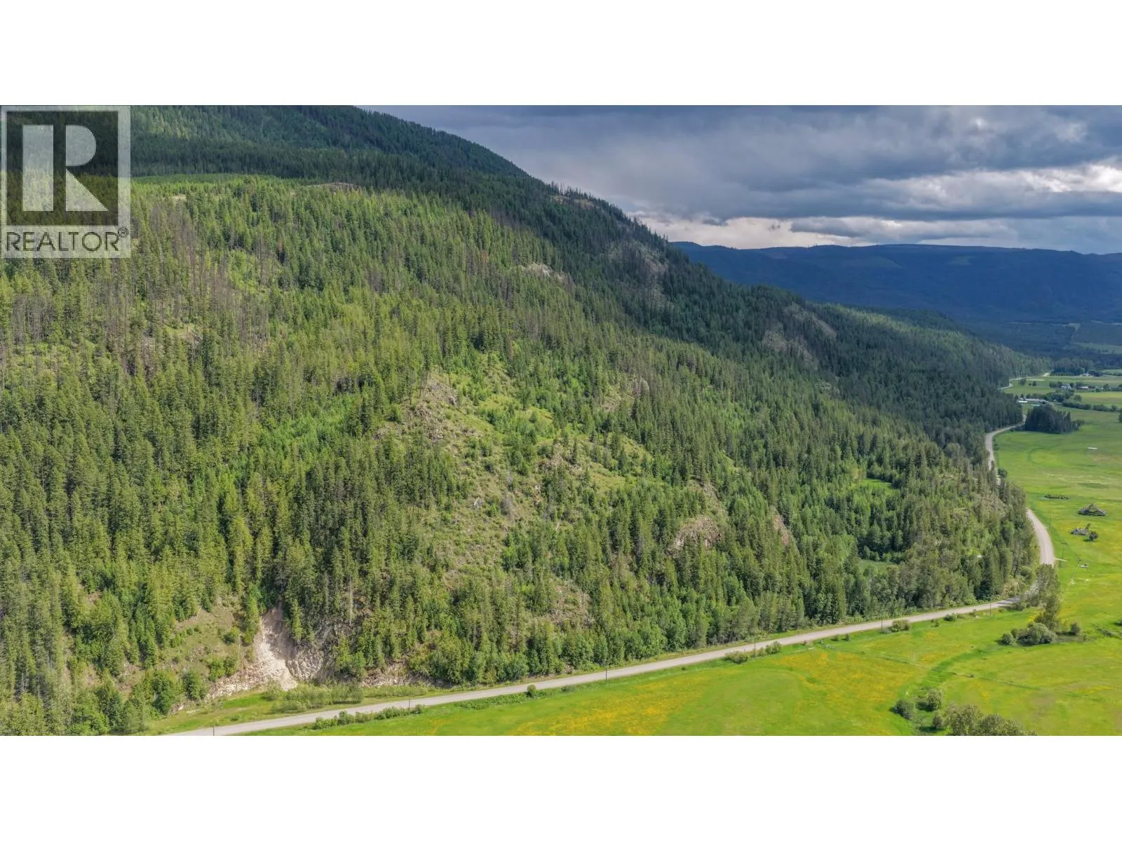 2996 Lumby Mabel Lake Road
