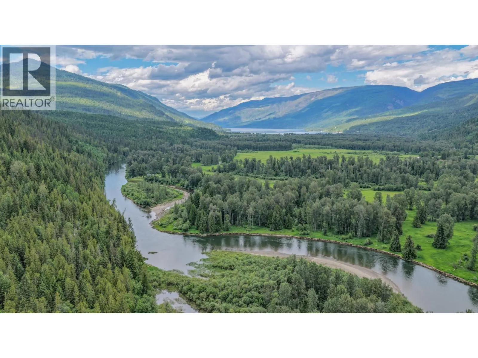 2996 Lumby Mabel Lake Road