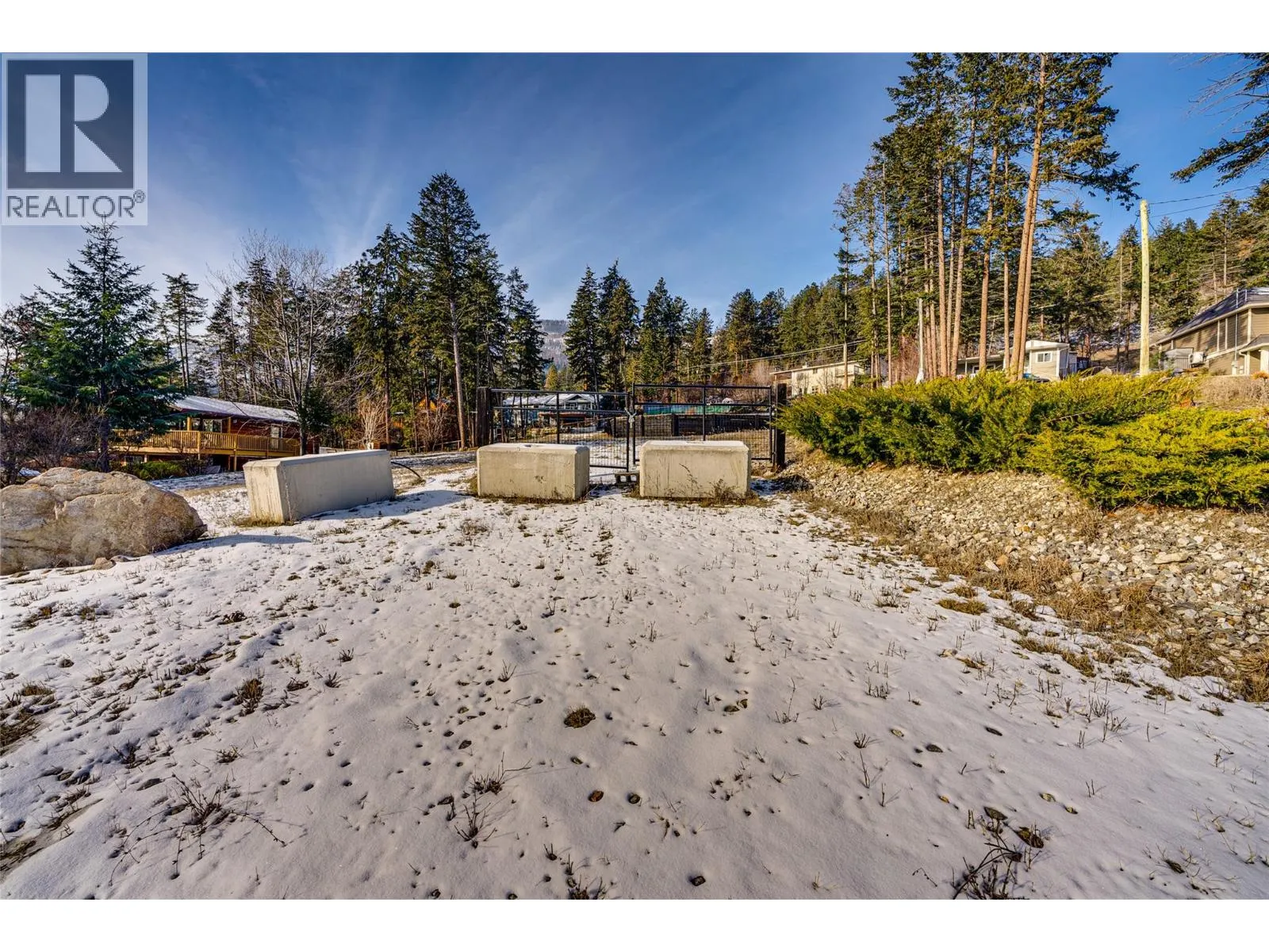 9534 Hodges Road