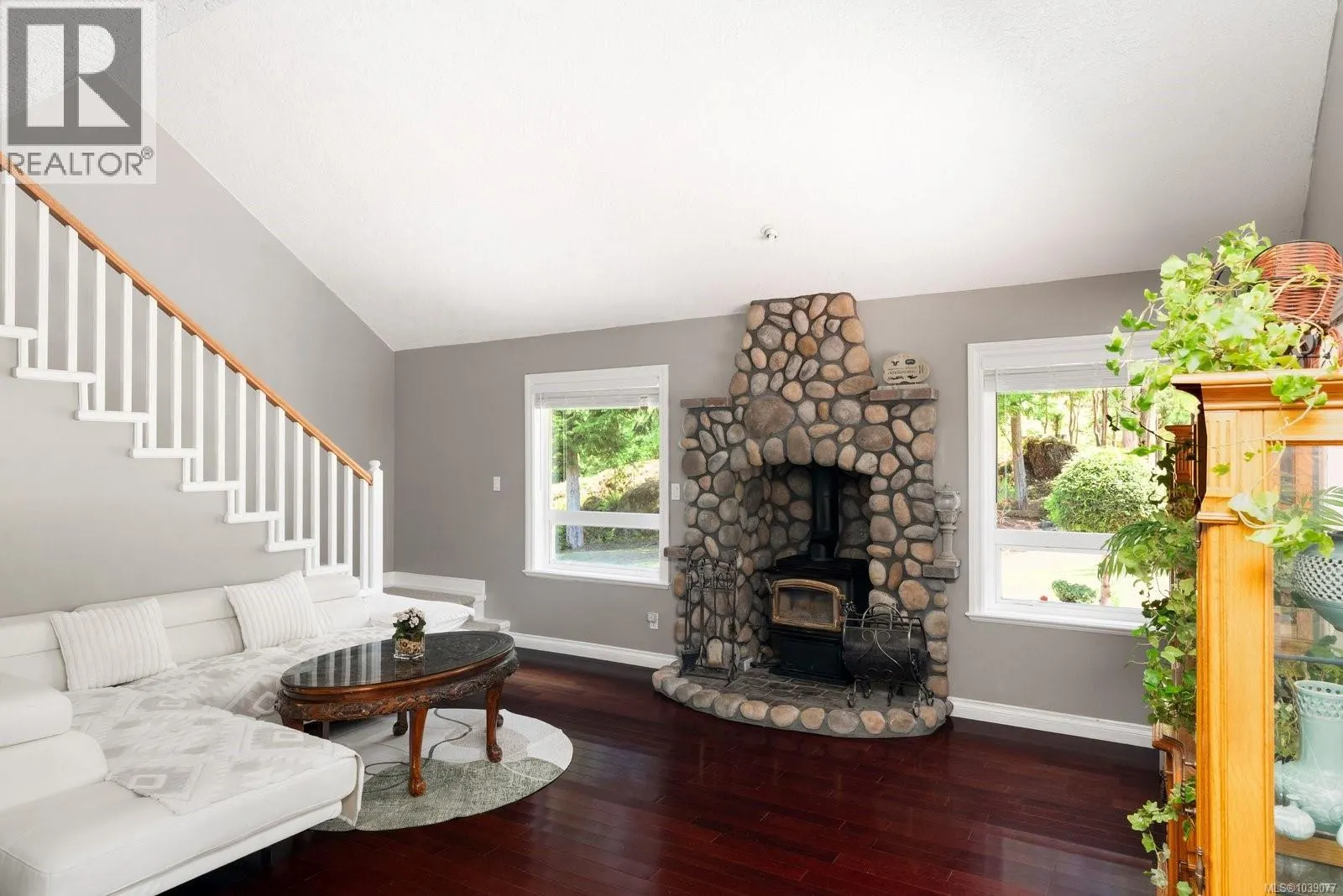 B 2730 Phillips Rd