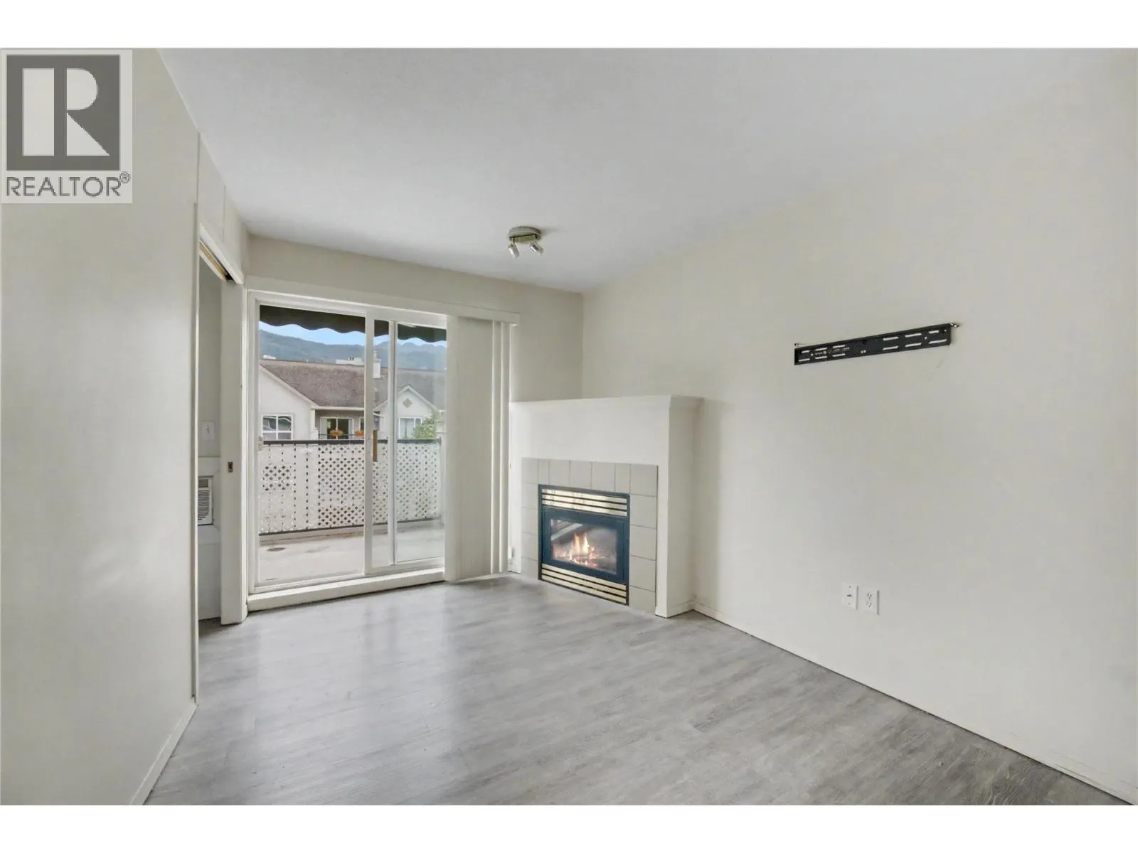640 3 Street SW Unit# 406