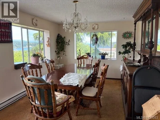2535 Holyrood Dr