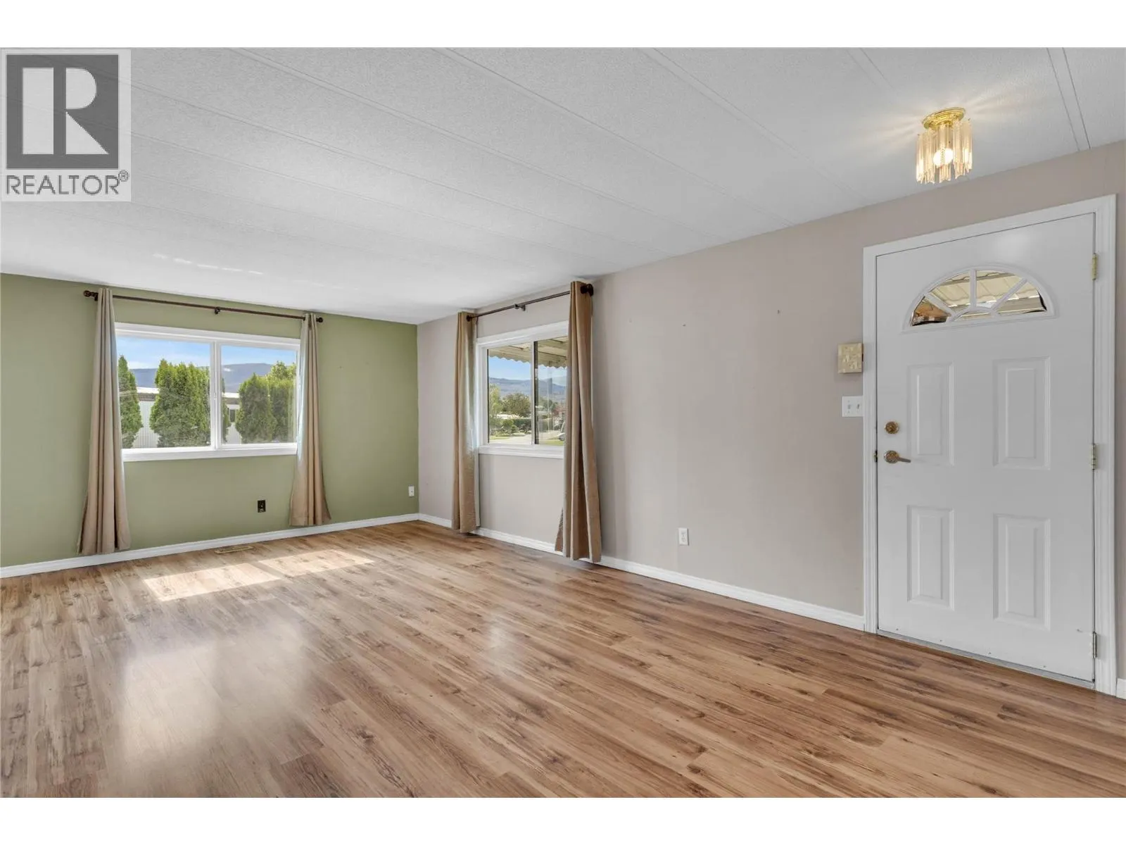 3745 LAKESHORE Road Unit# 146