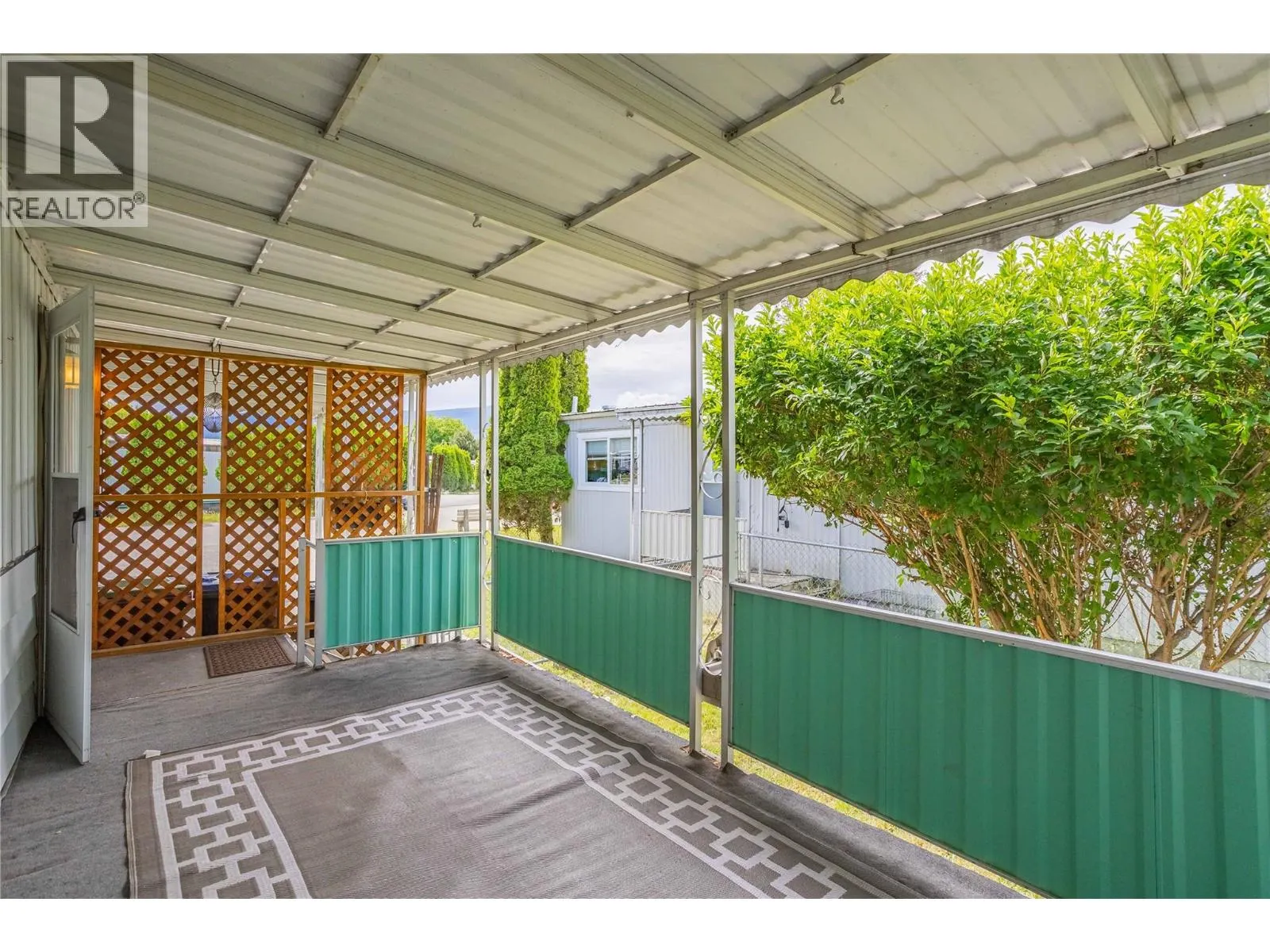 3745 LAKESHORE Road Unit# 146