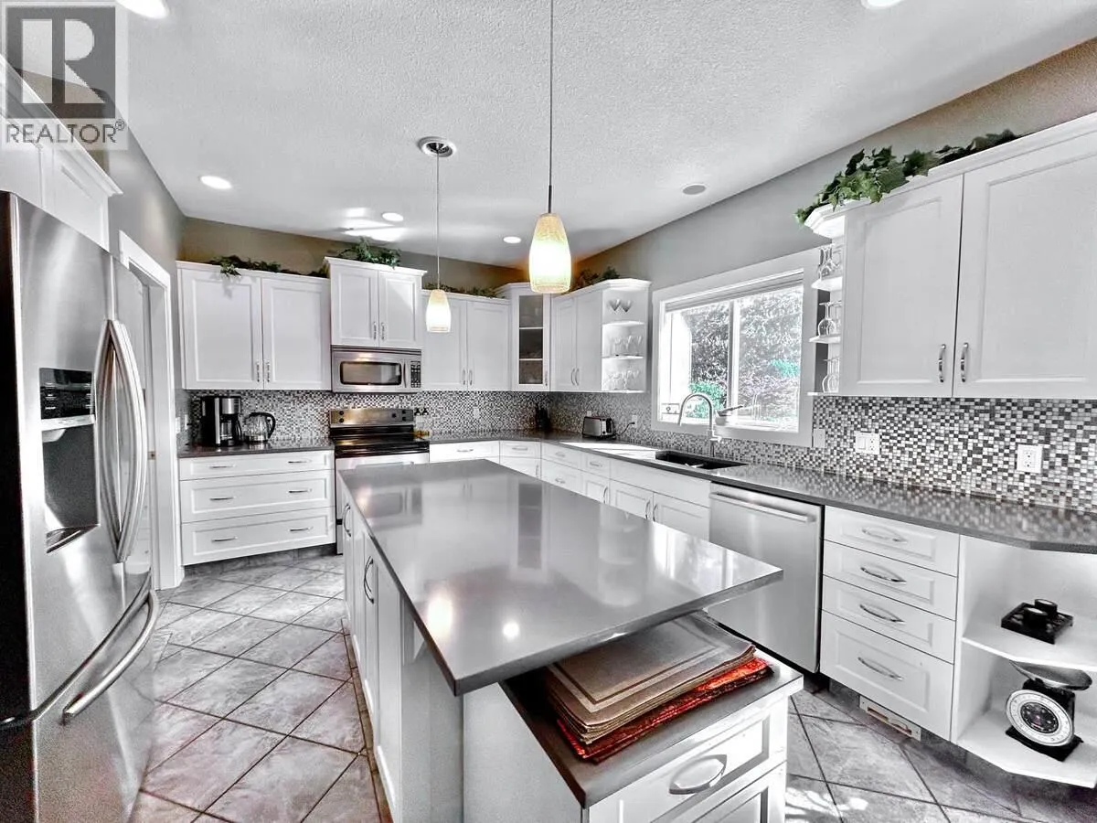 3911 Lakevale Place
