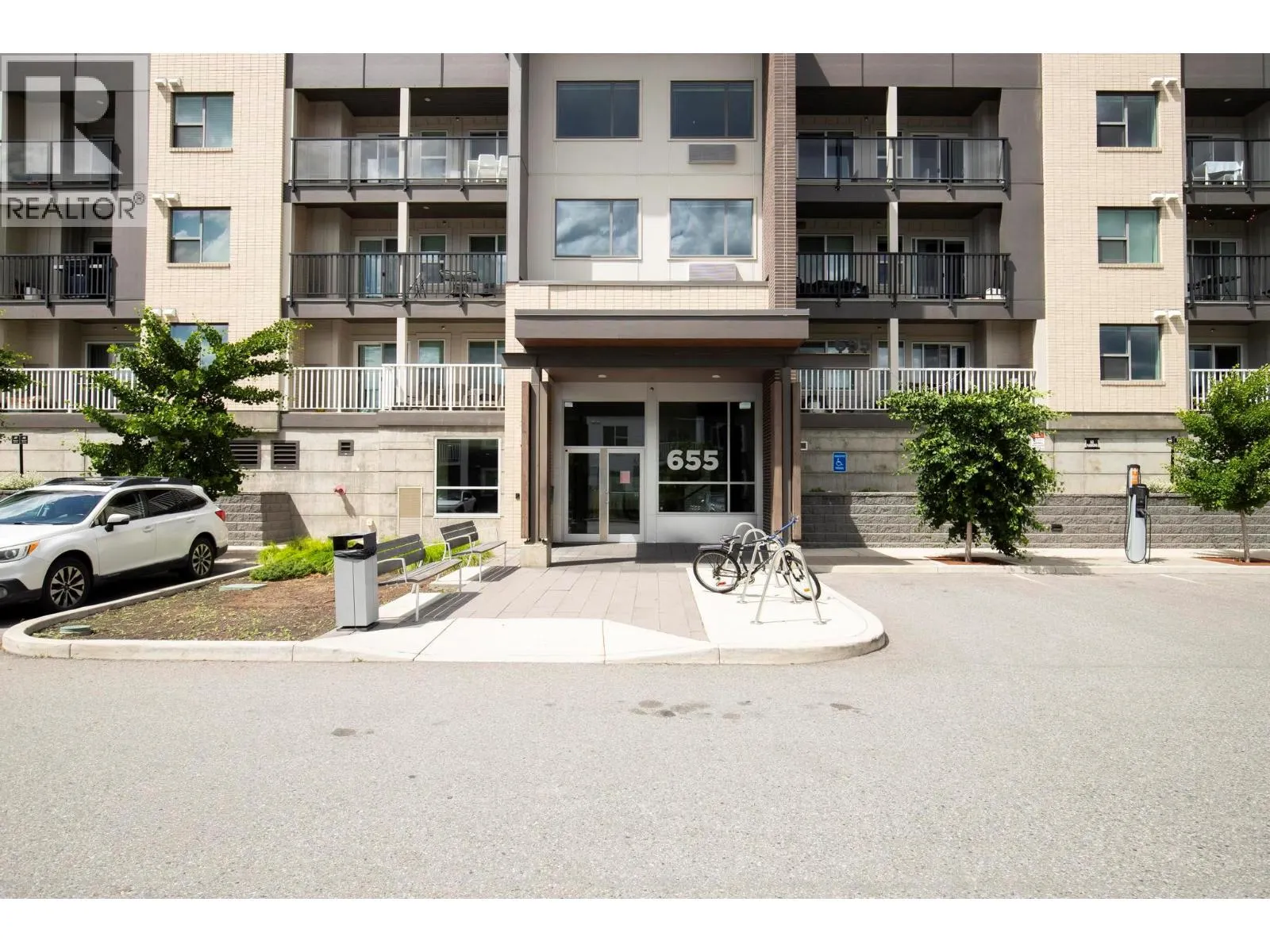 655 Academy Way Unit# 111