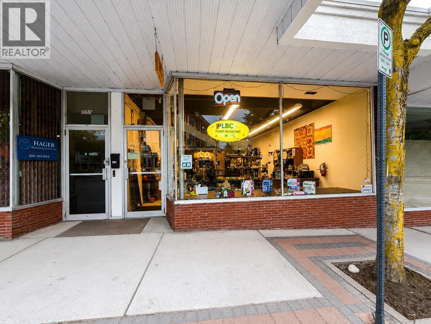 1127 4TH Street