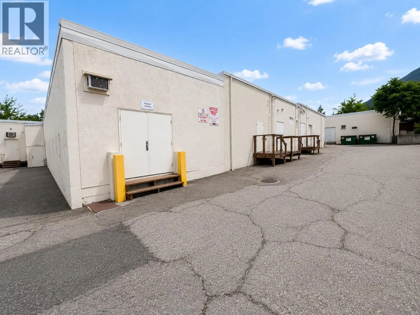 1127 4TH Street