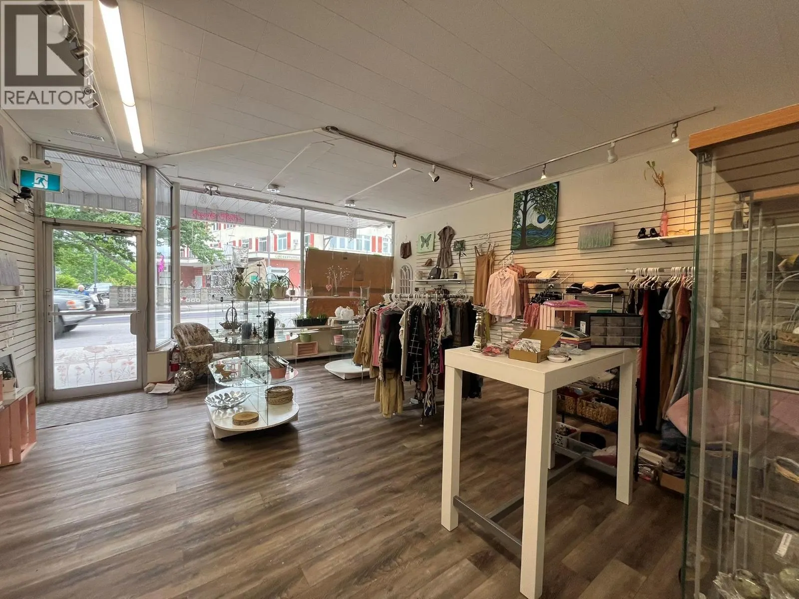 1127 4TH Street