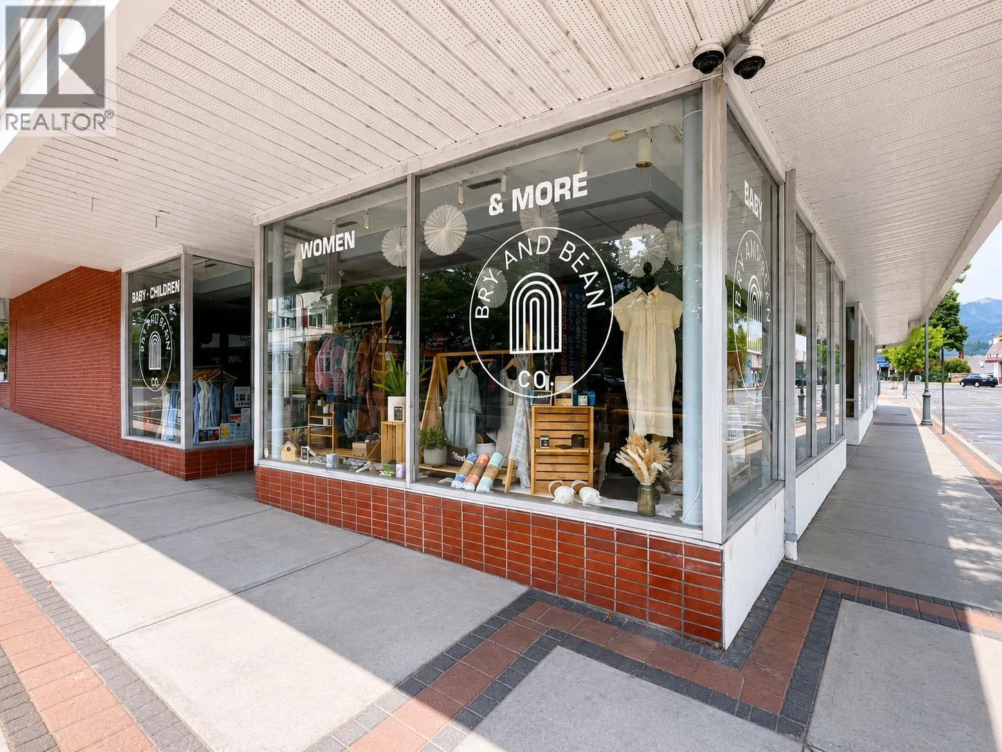 1127 4TH Street
