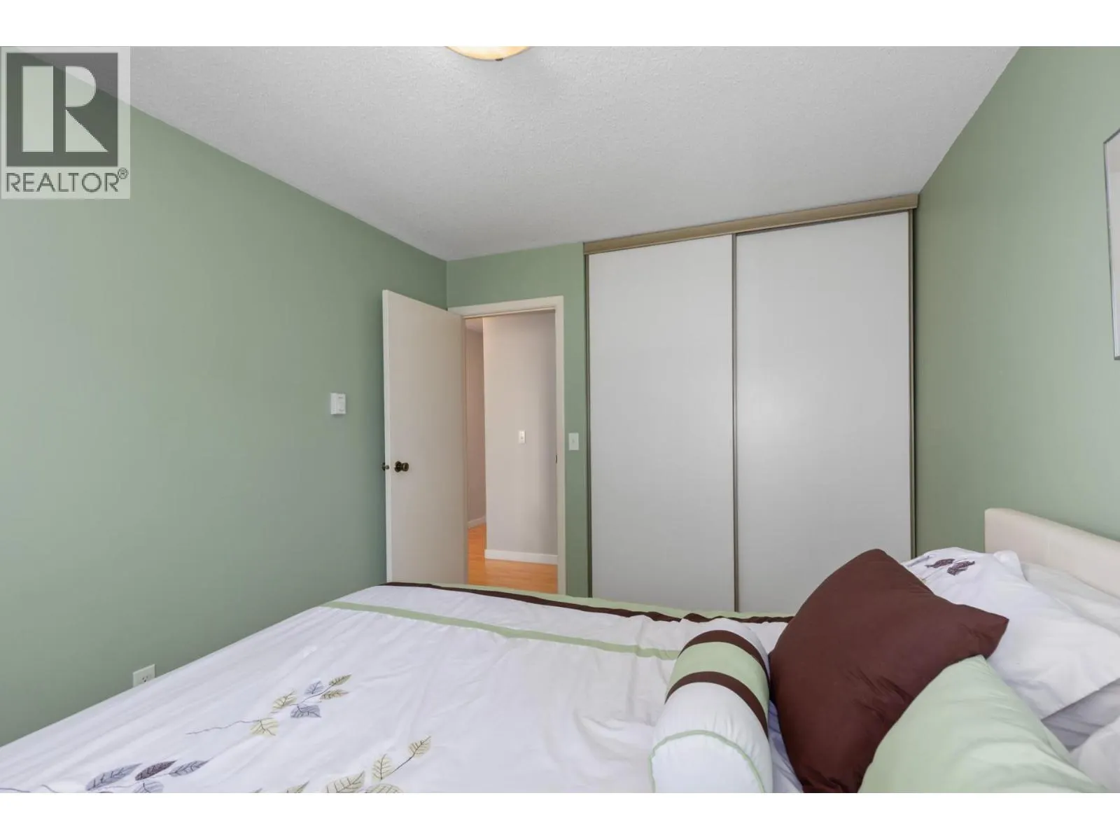 1035 Bernard Avenue Unit# 108