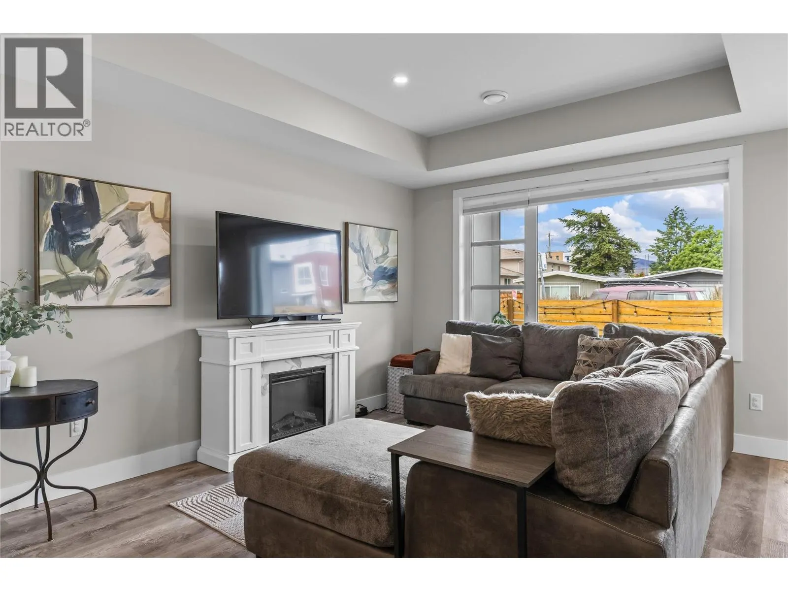 771 Raymer Avenue Unit# 2