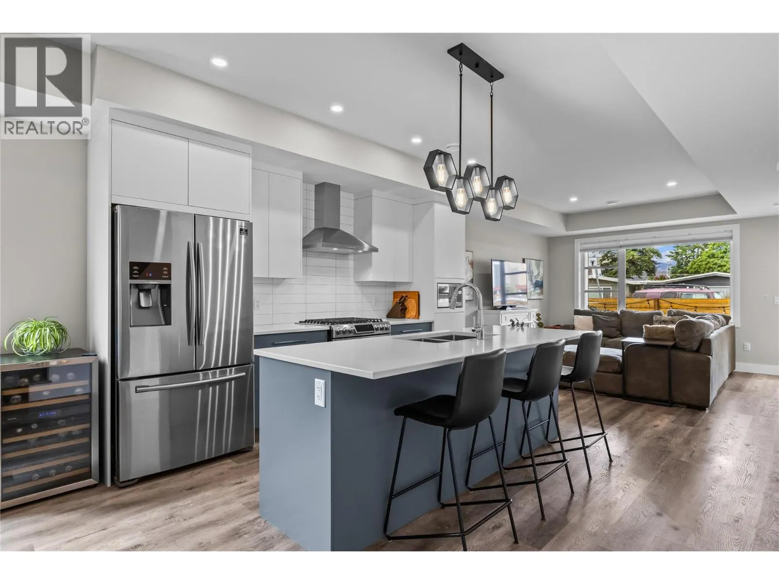 771 Raymer Avenue Unit# 2