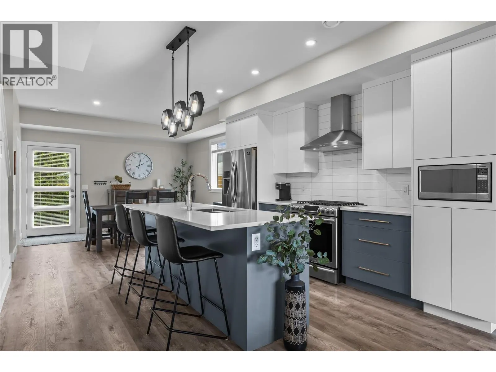 771 Raymer Avenue Unit# 2