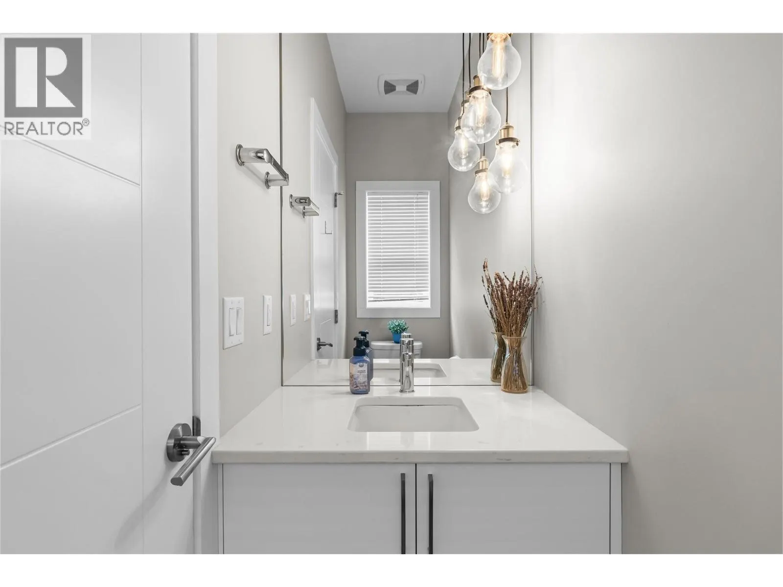 771 Raymer Avenue Unit# 2