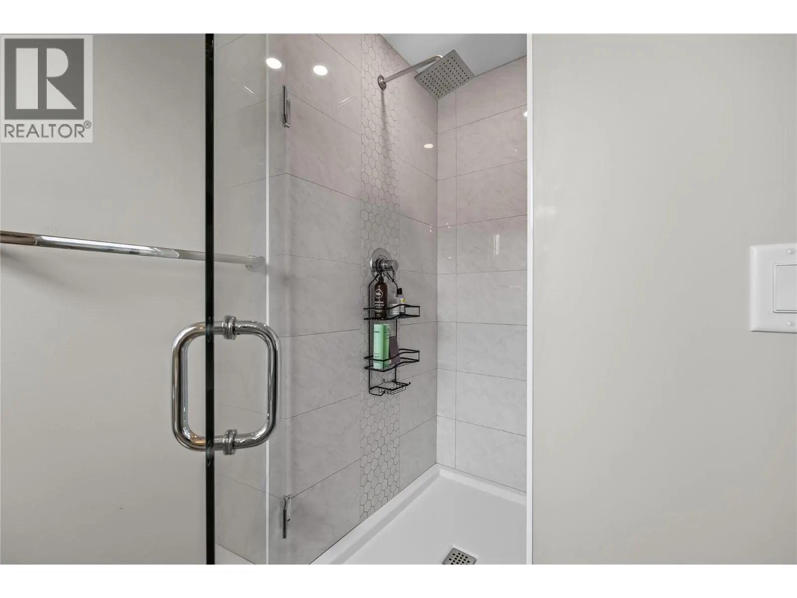 771 Raymer Avenue Unit# 2