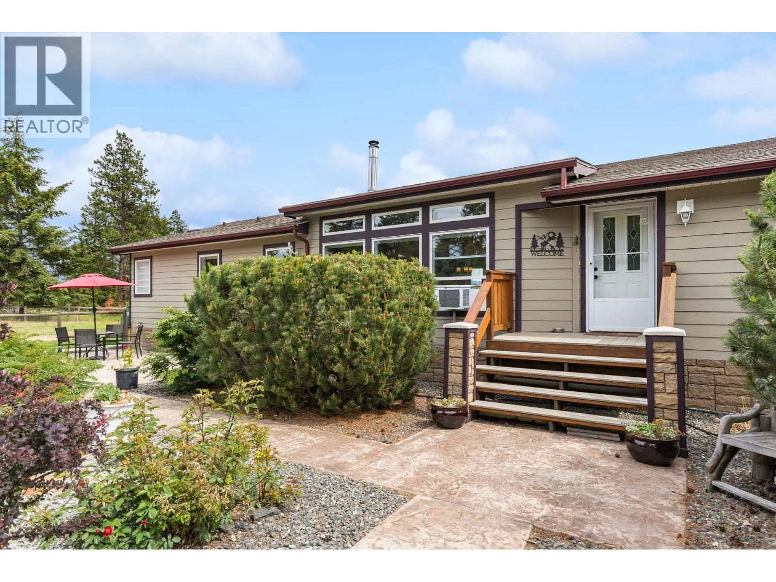 38 NINE MILE Place
