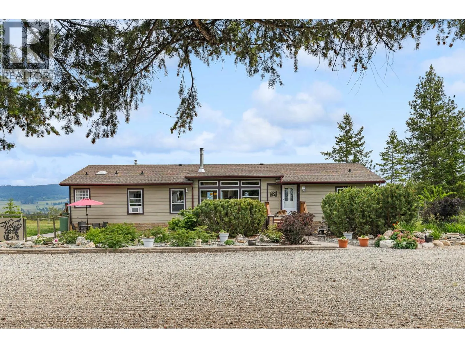 38 NINE MILE Place