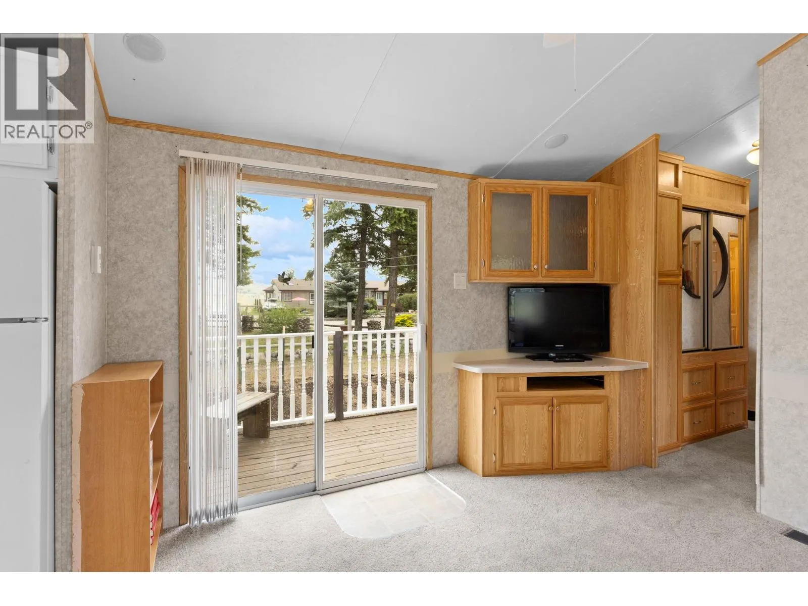 38 NINE MILE Place