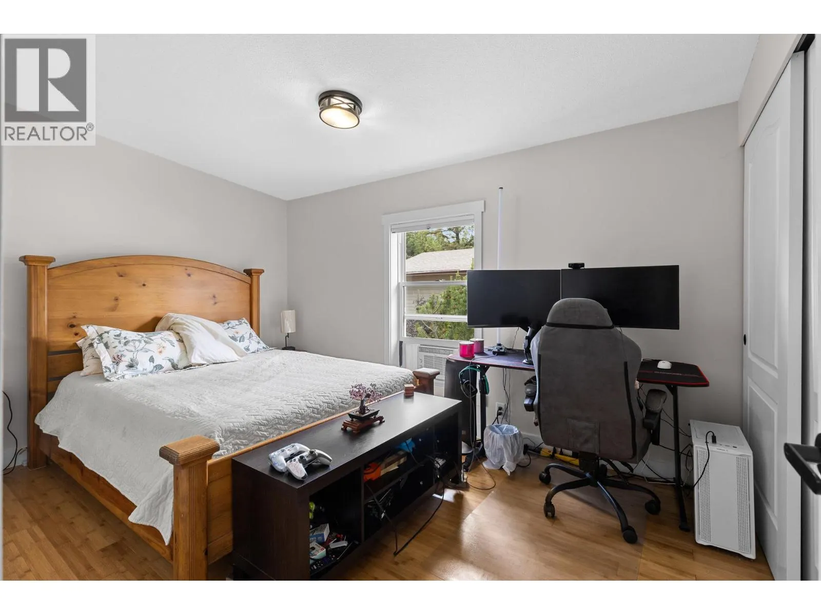 38 NINE MILE Place