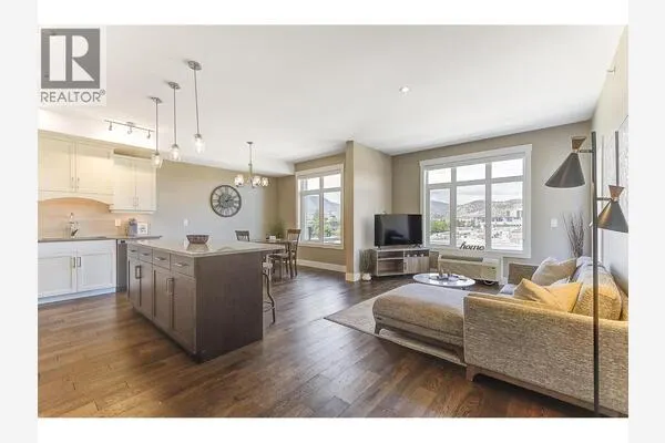 1165 Sutherland Avenue Unit# 405