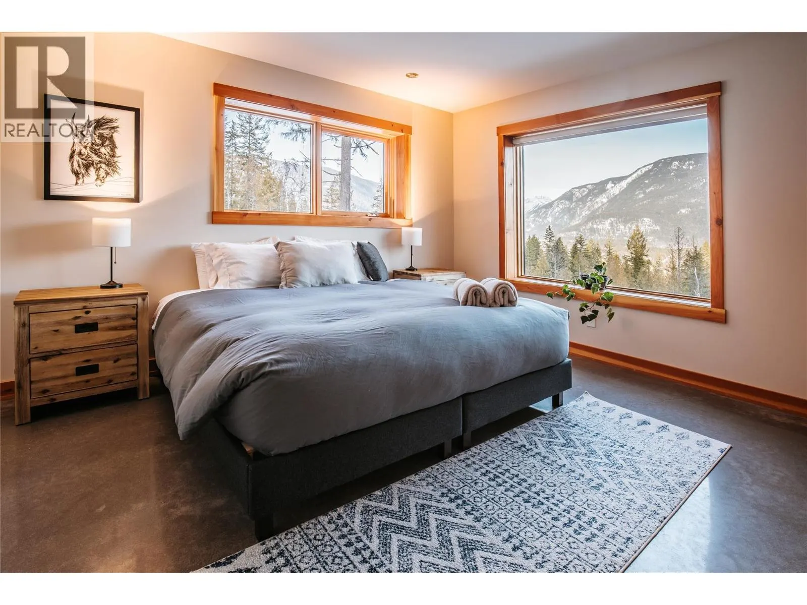 1917 Mt McPherson Drive