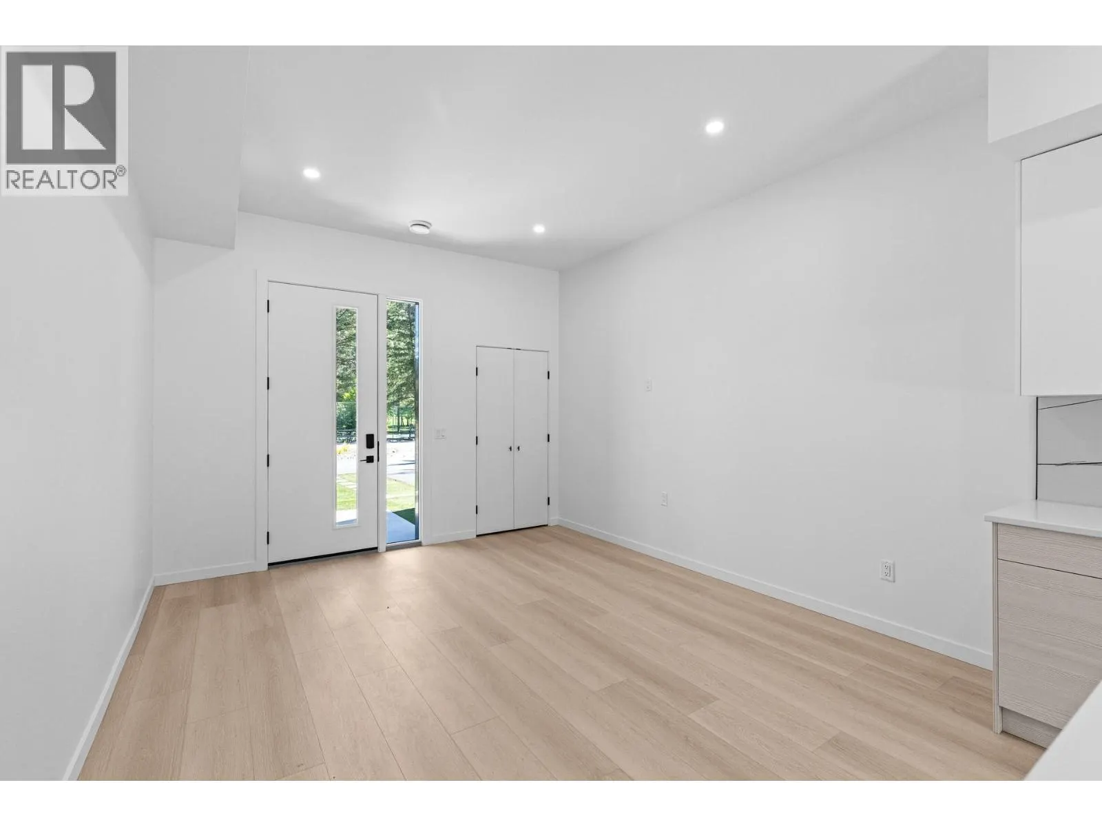9188 Tronson Road Unit# 2