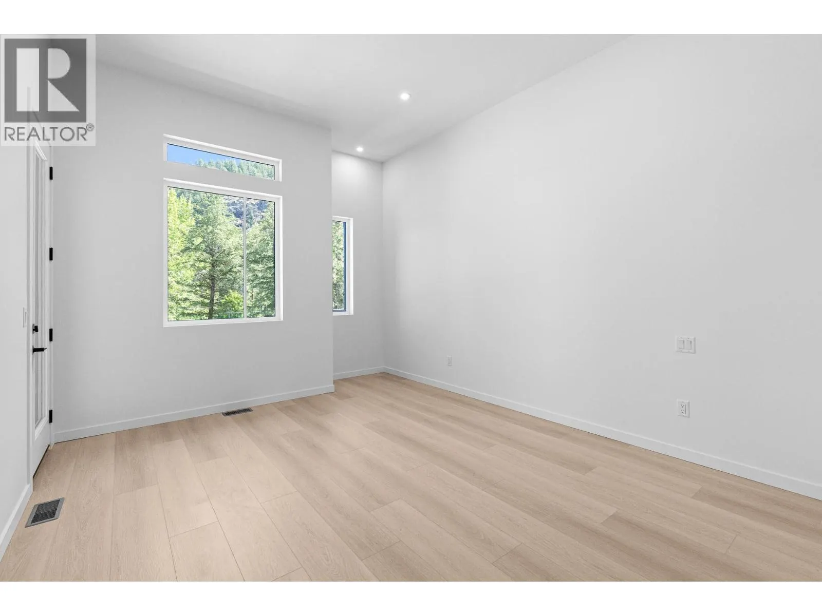 9188 Tronson Road Unit# 2