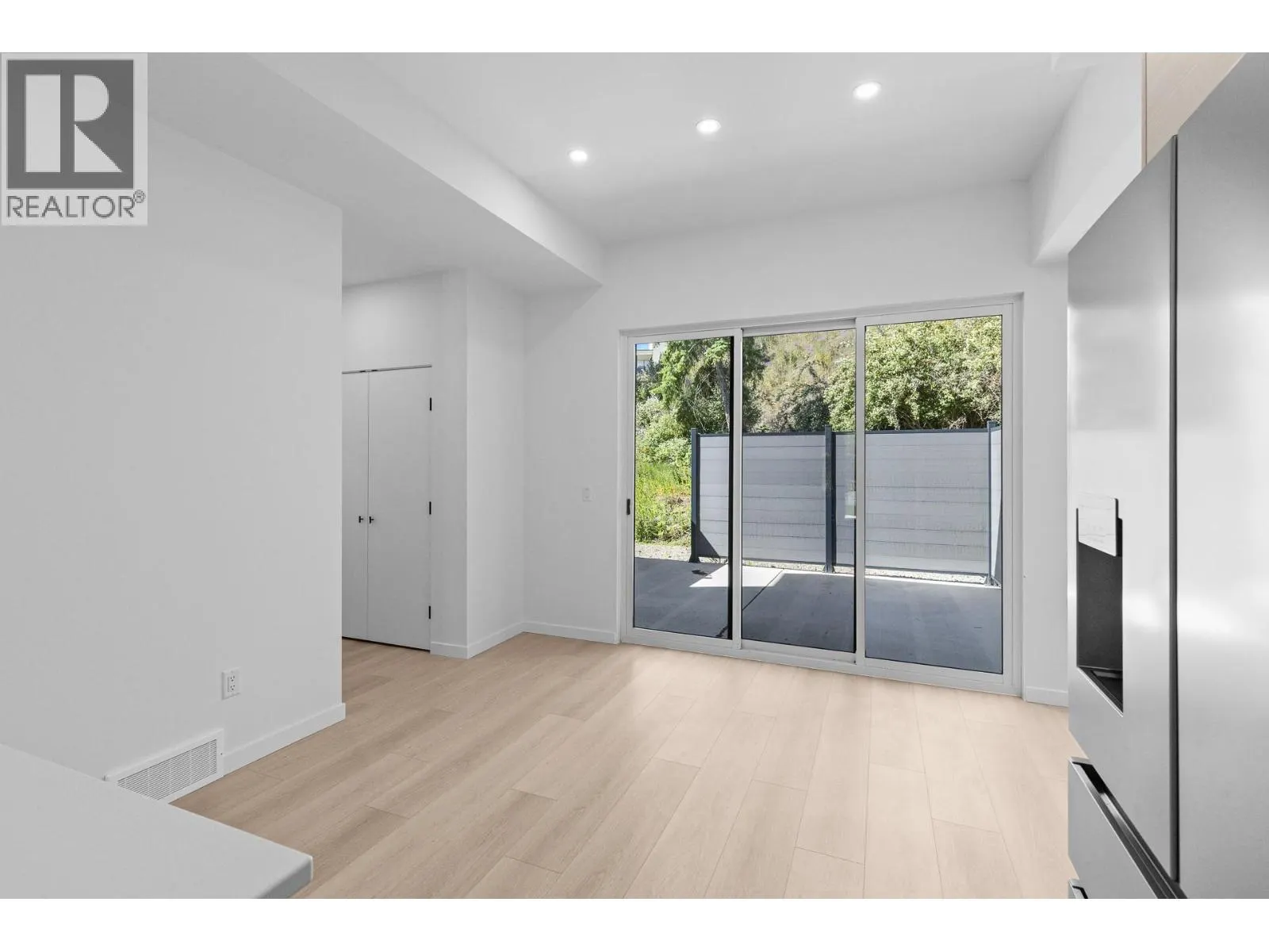 9188 Tronson Road Unit# 4