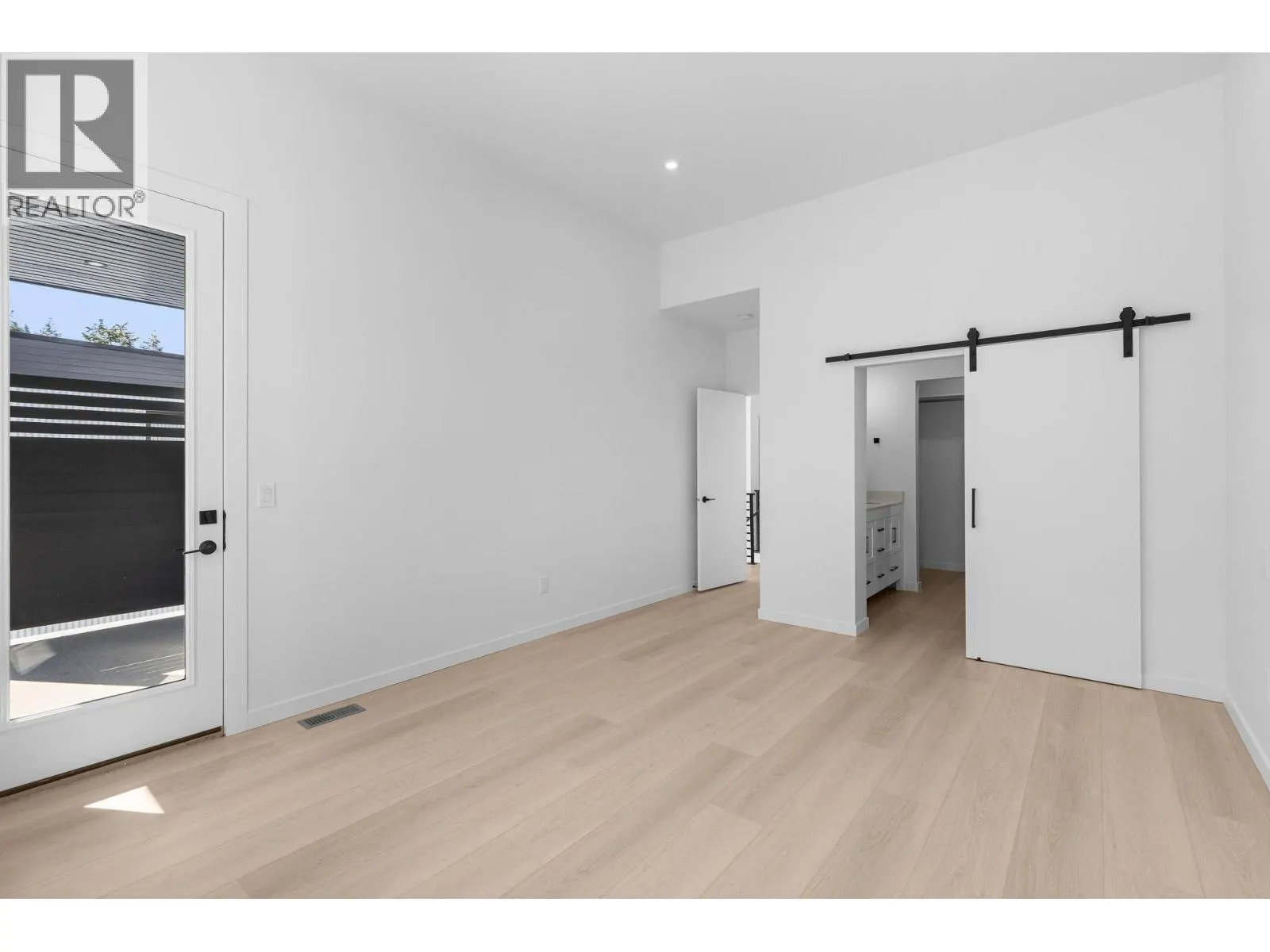 9188 Tronson Road Unit# 4