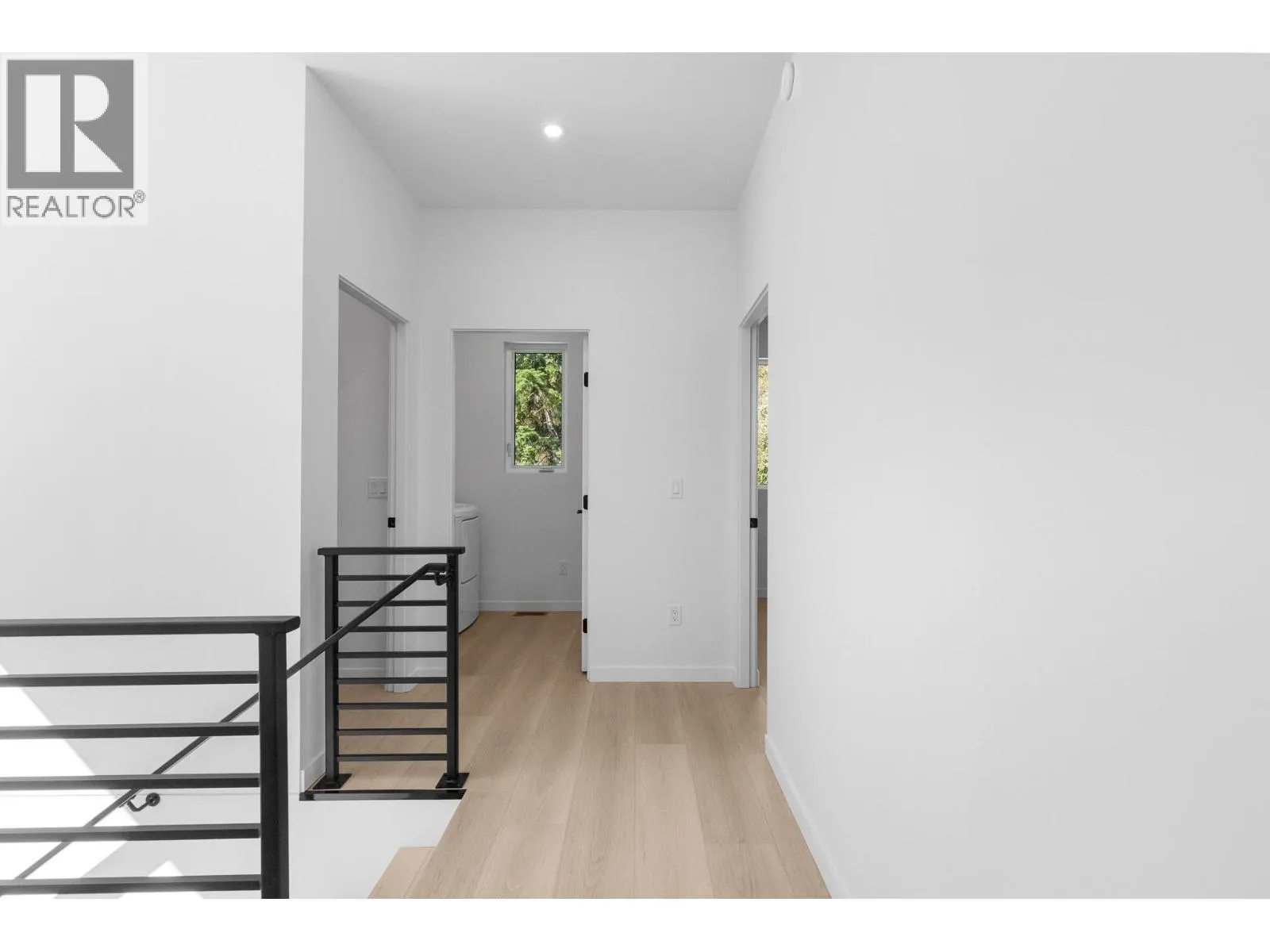 9188 Tronson Road Unit# 5