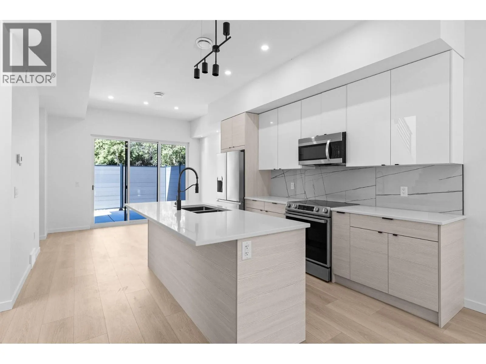 9188 Tronson Road Unit# 5