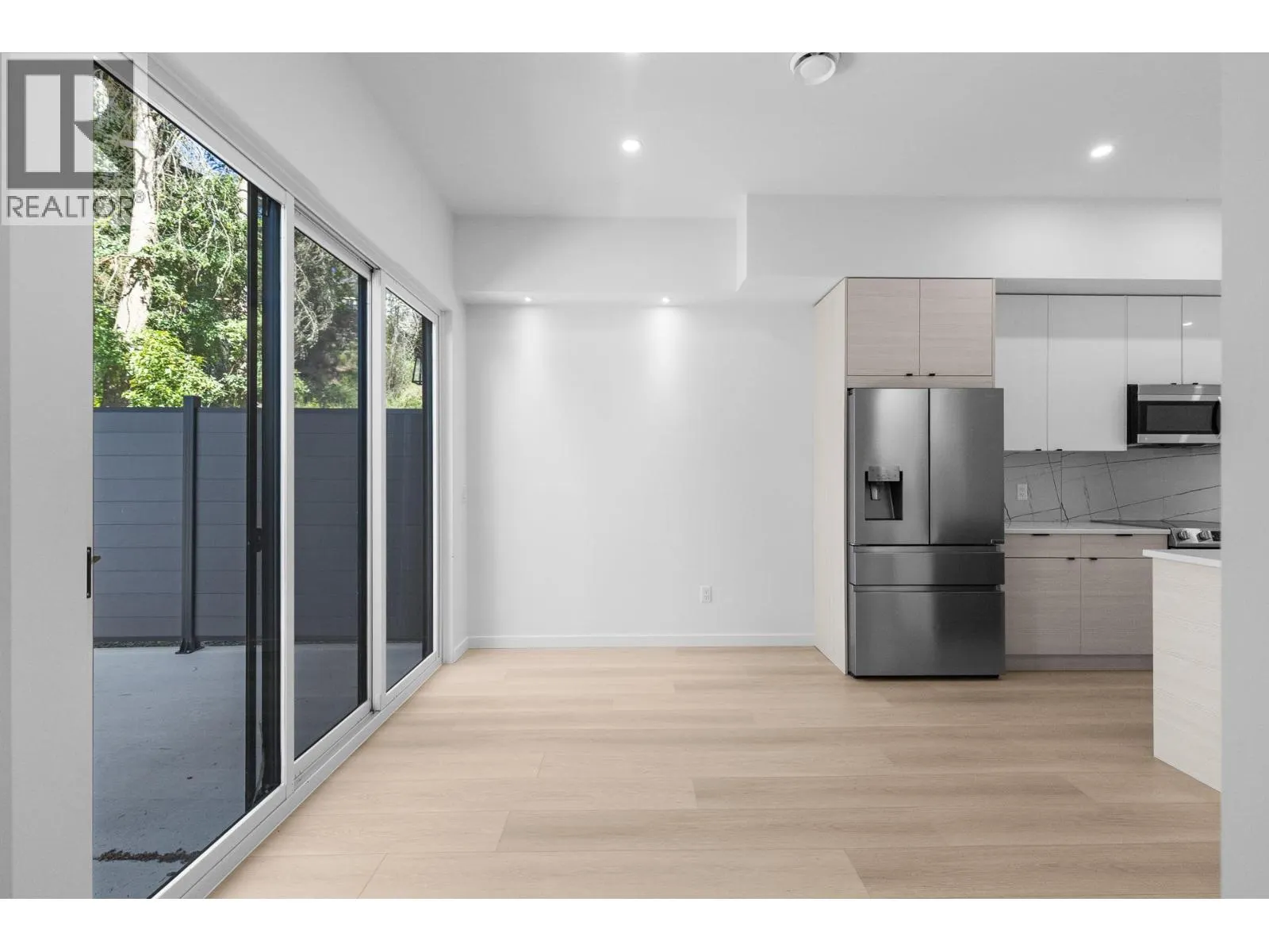 9188 Tronson Road Unit# 5