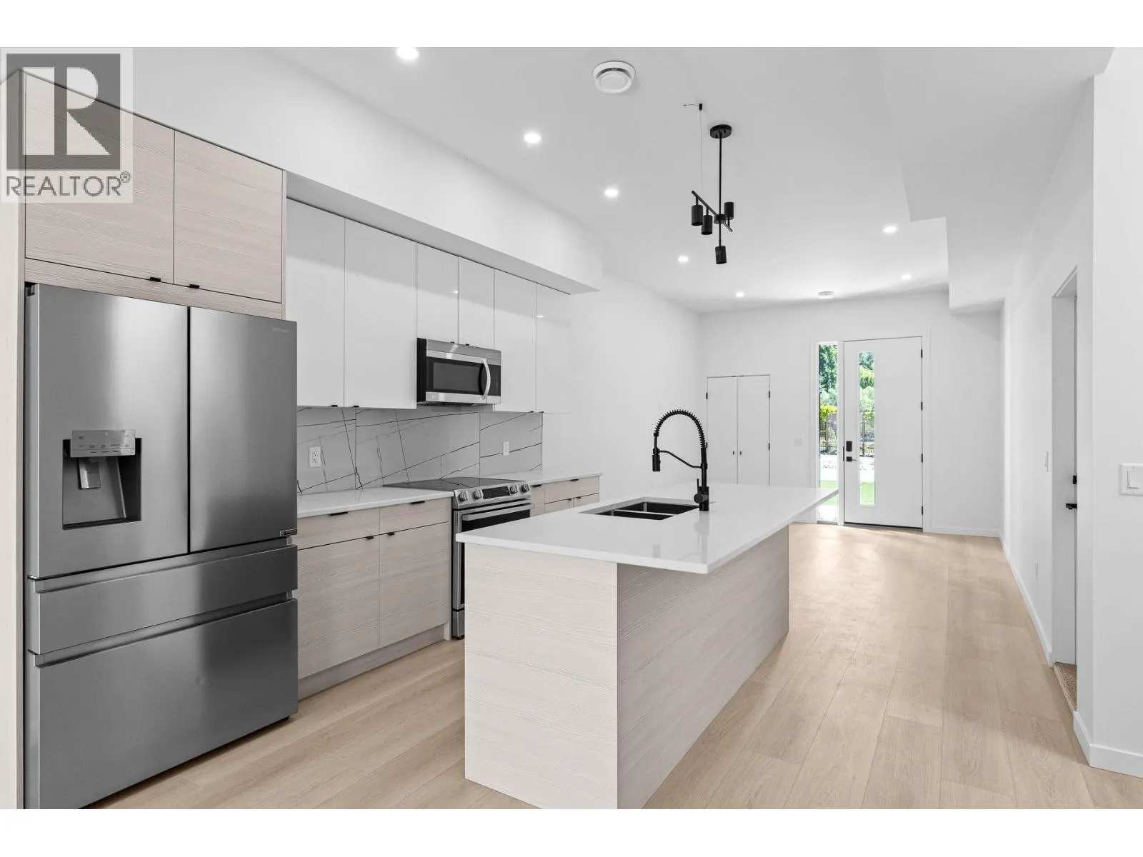 9188 Tronson Road Unit# 5