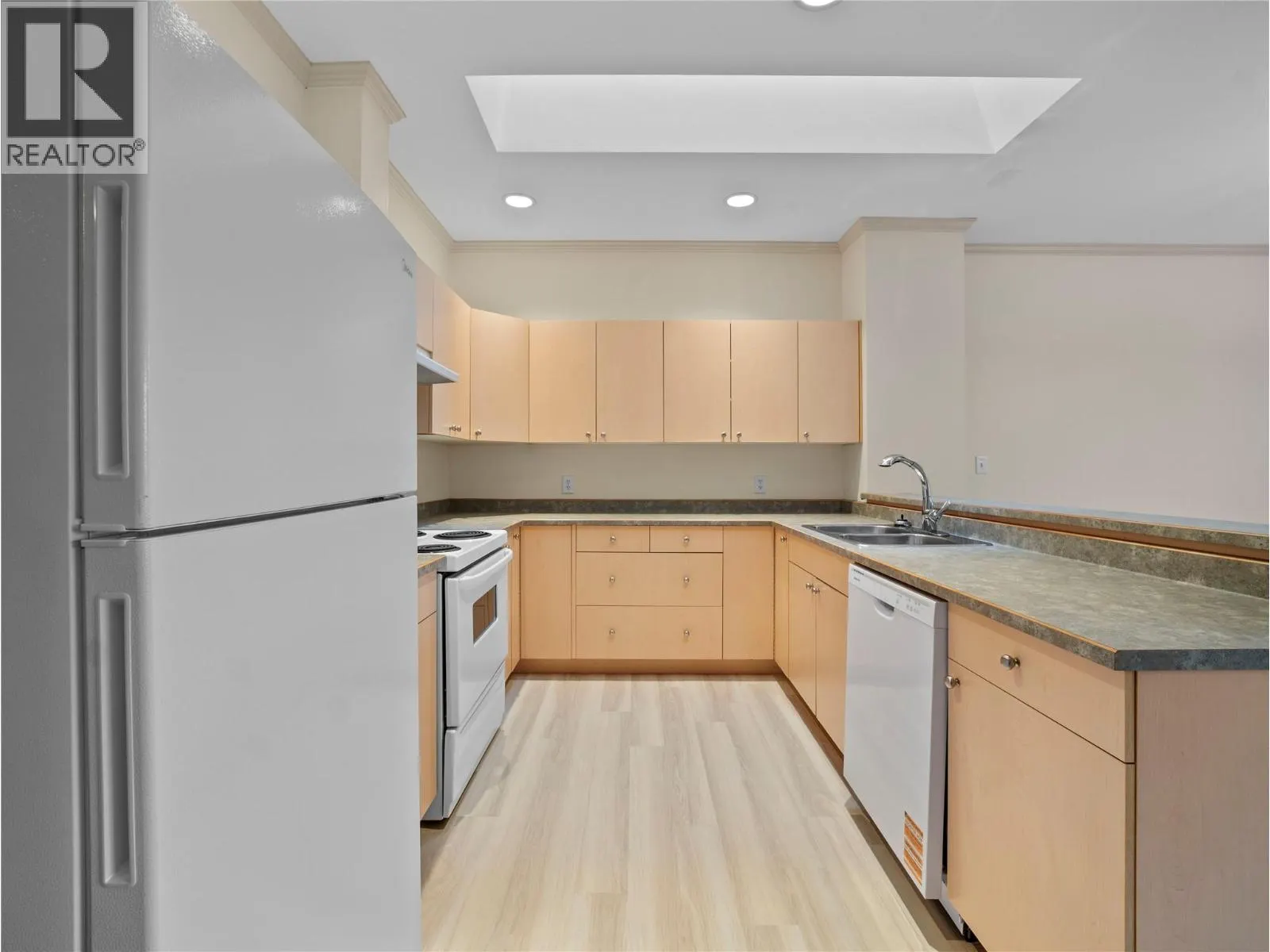 680 Marine Park Drive NE Unit# 7