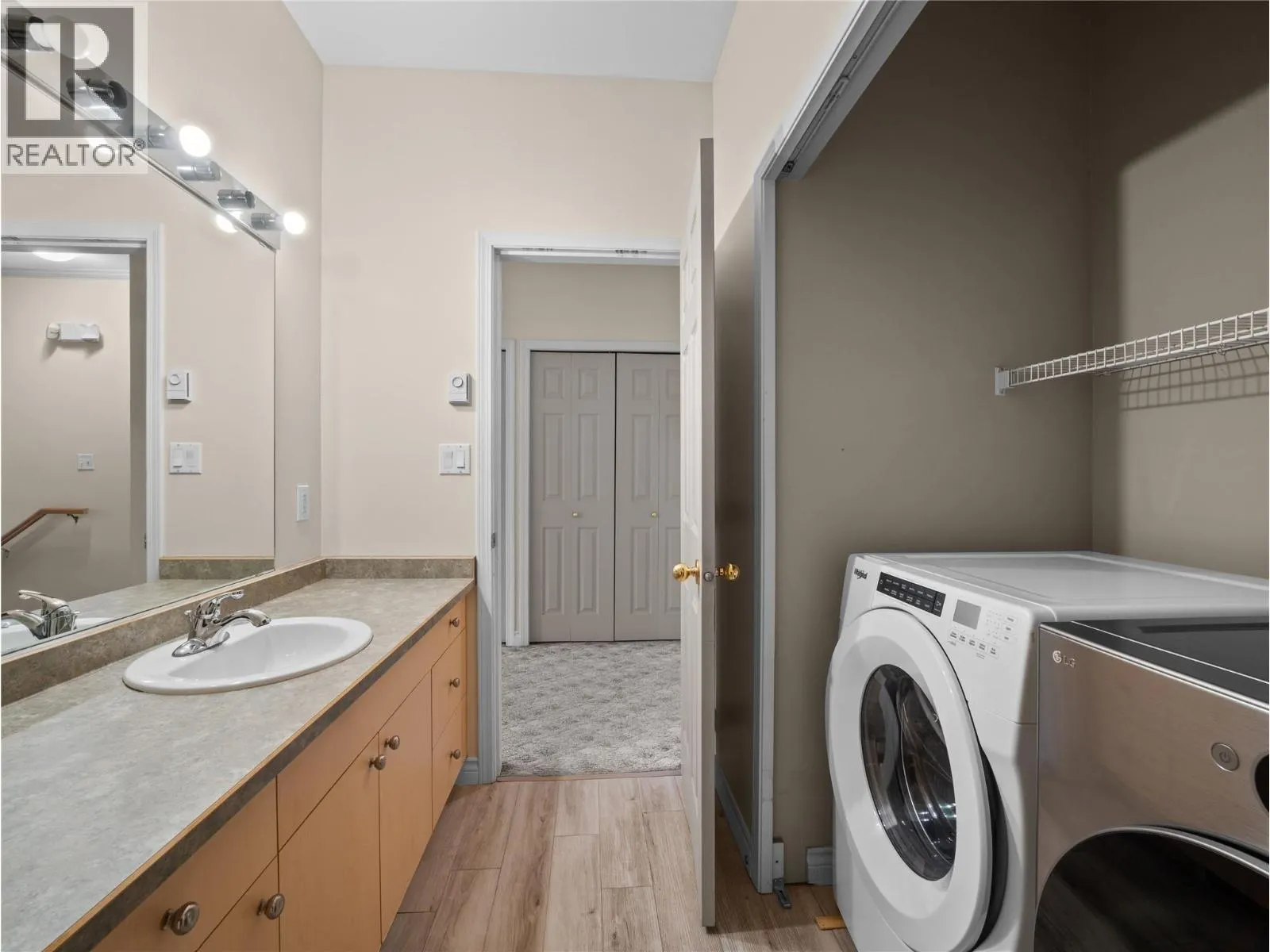 680 Marine Park Drive NE Unit# 7