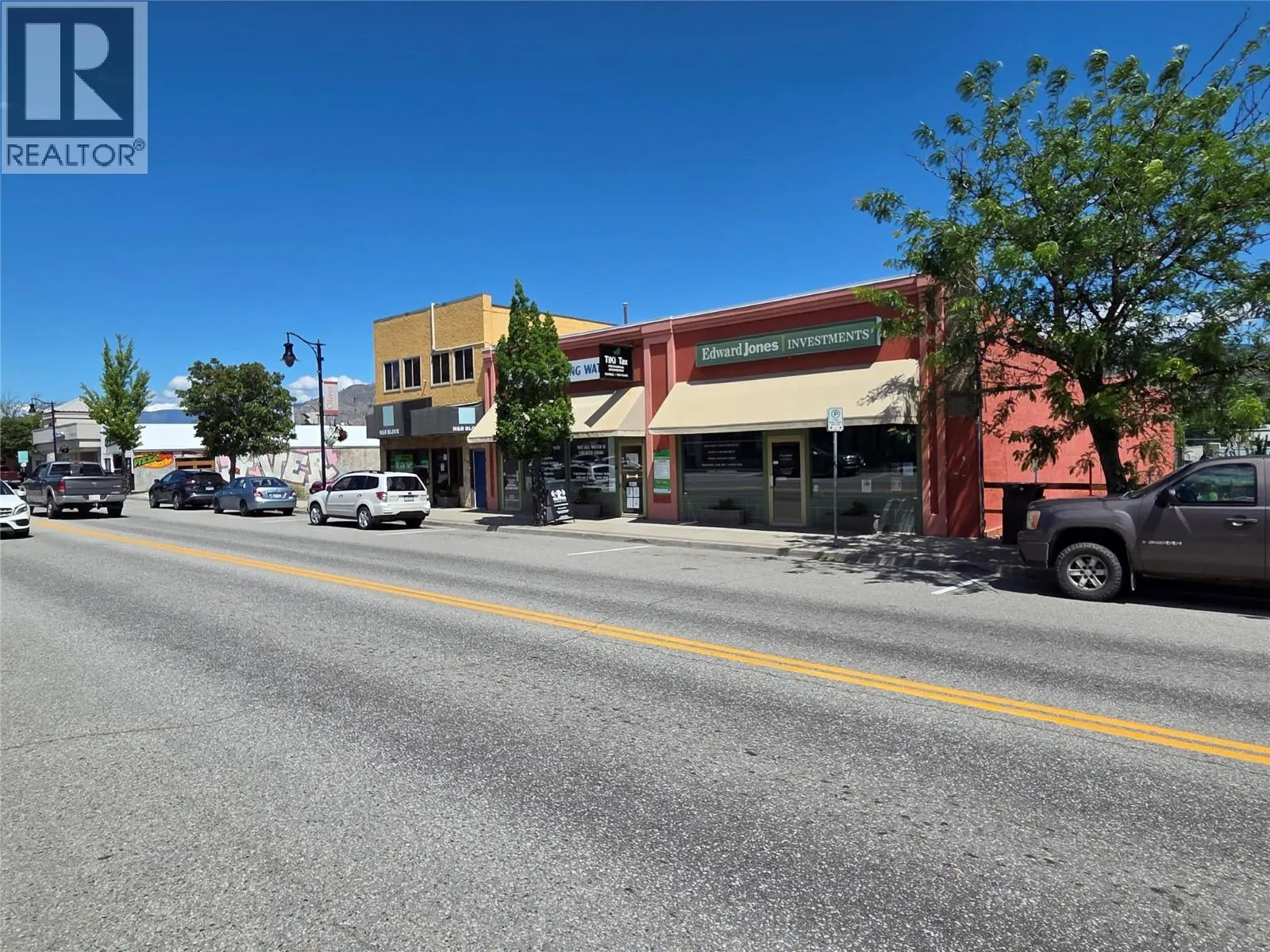 6237 MAIN Street