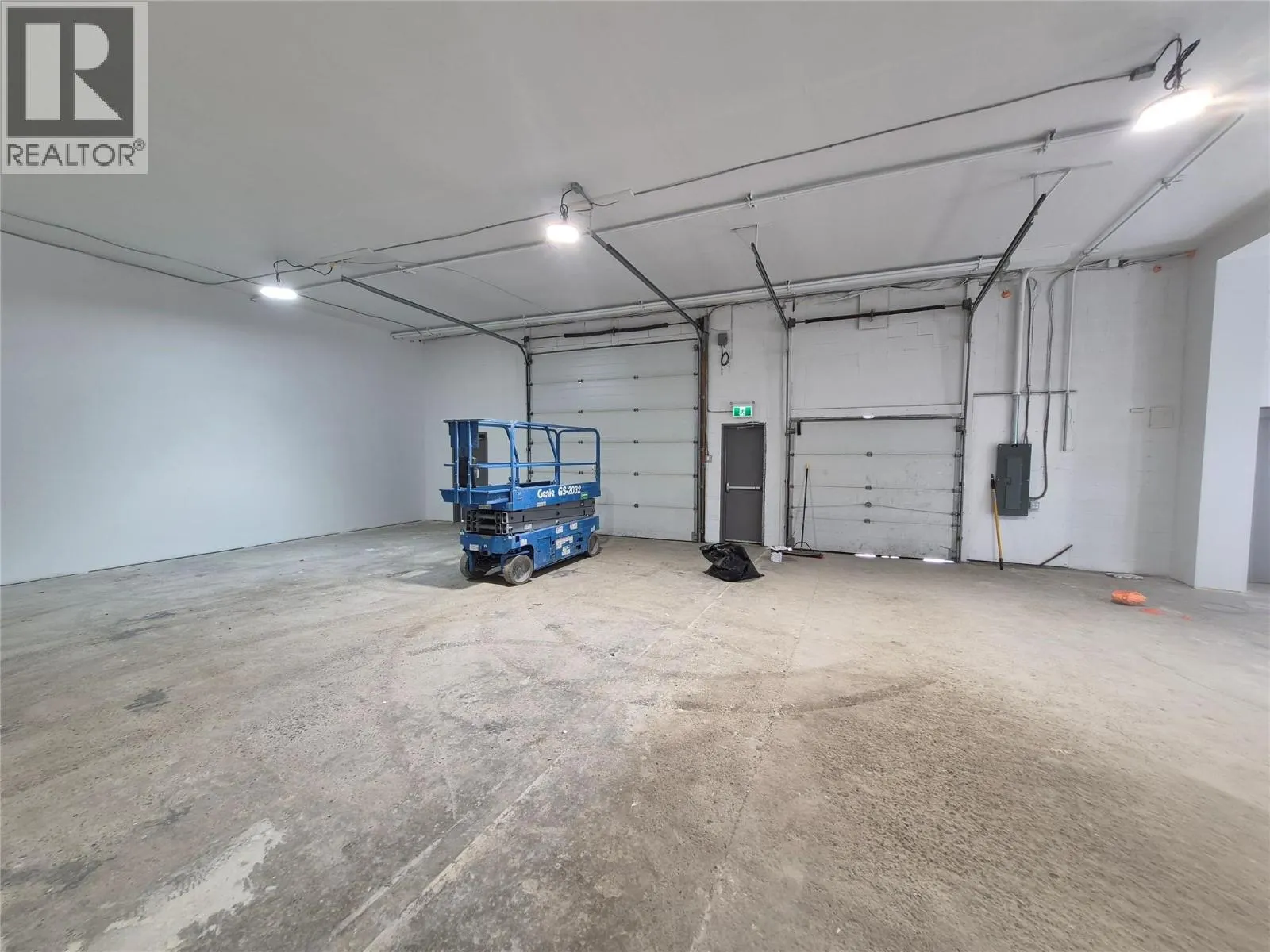 880 Leathead Road Unit# 1 - 3