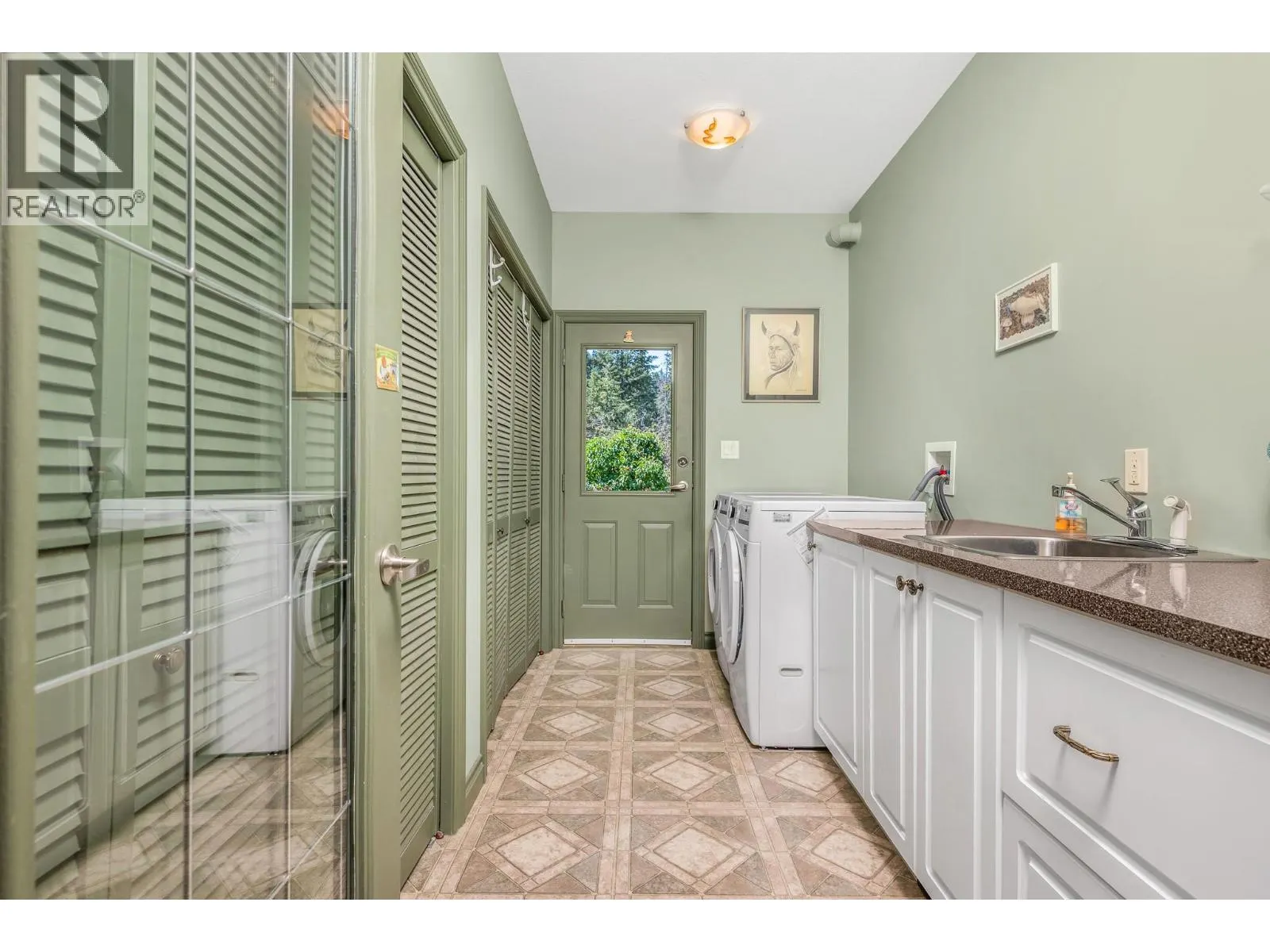 9265 Kokanee Road